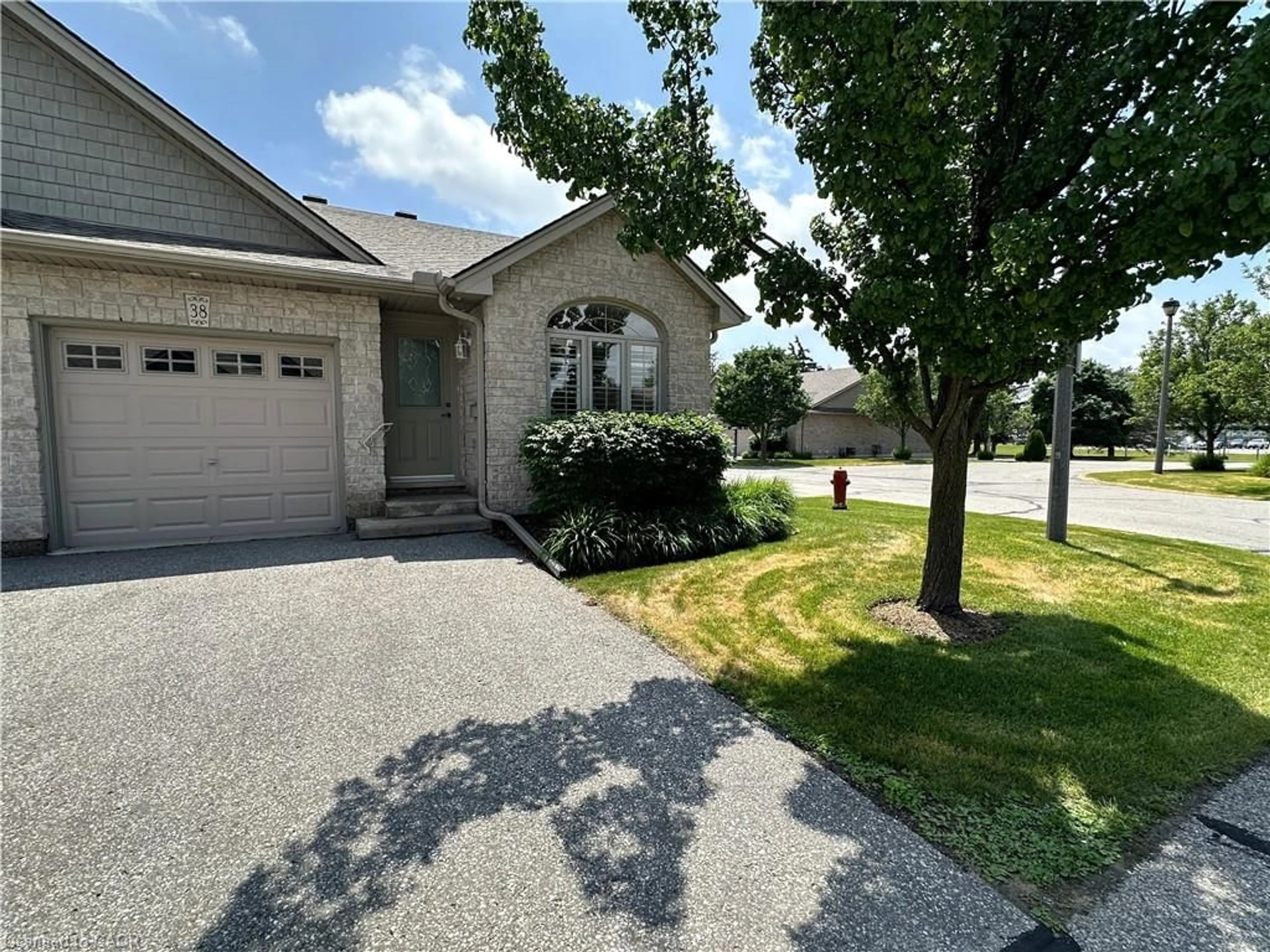 A pic from outside/outdoor area/front of a property/back of a property/a pic from drone, street for 510 Queensway St #38, Simcoe Ontario N3Y 4R4