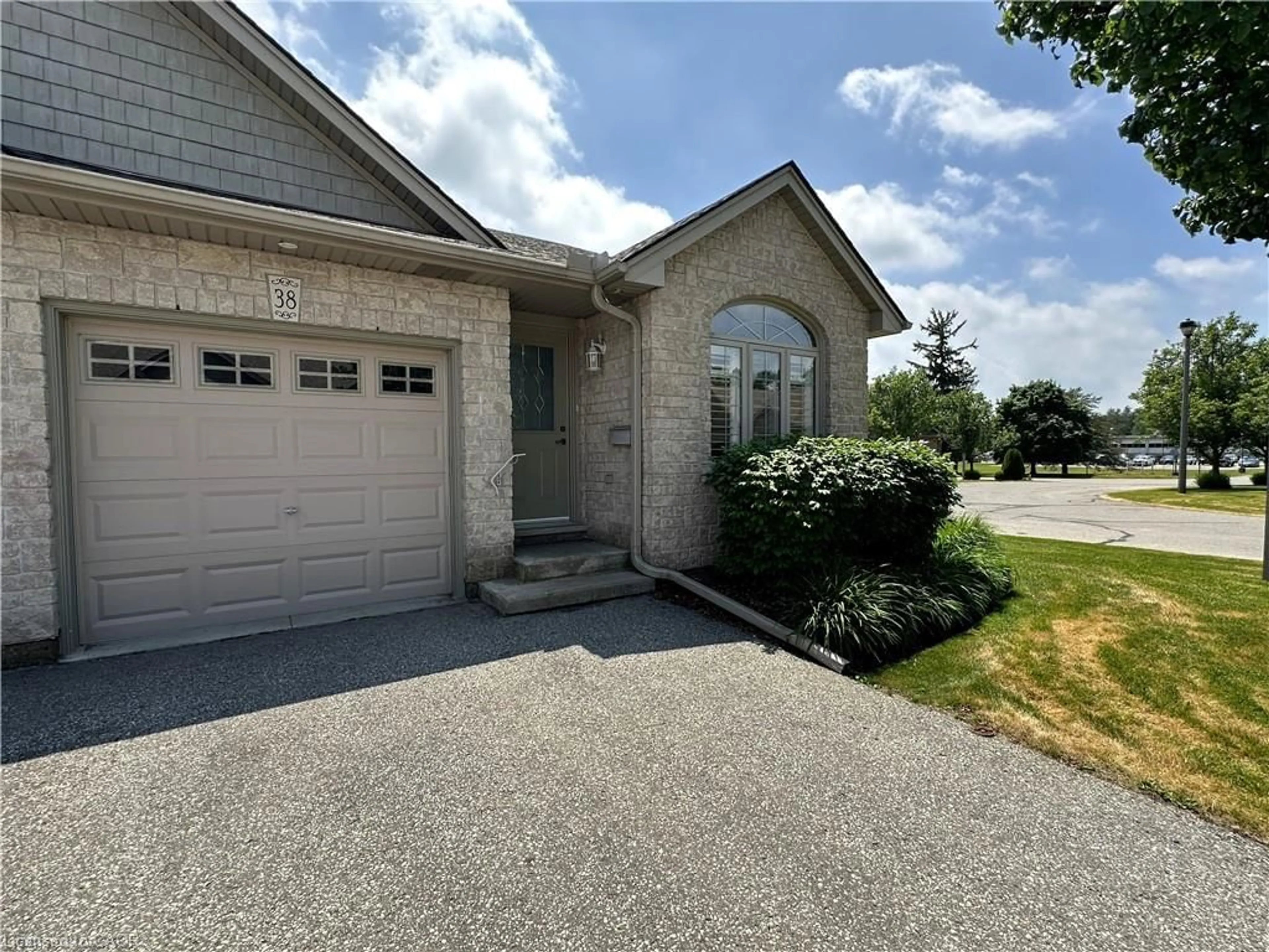 Unknown for 510 Queensway St #38, Simcoe Ontario N3Y 4R4