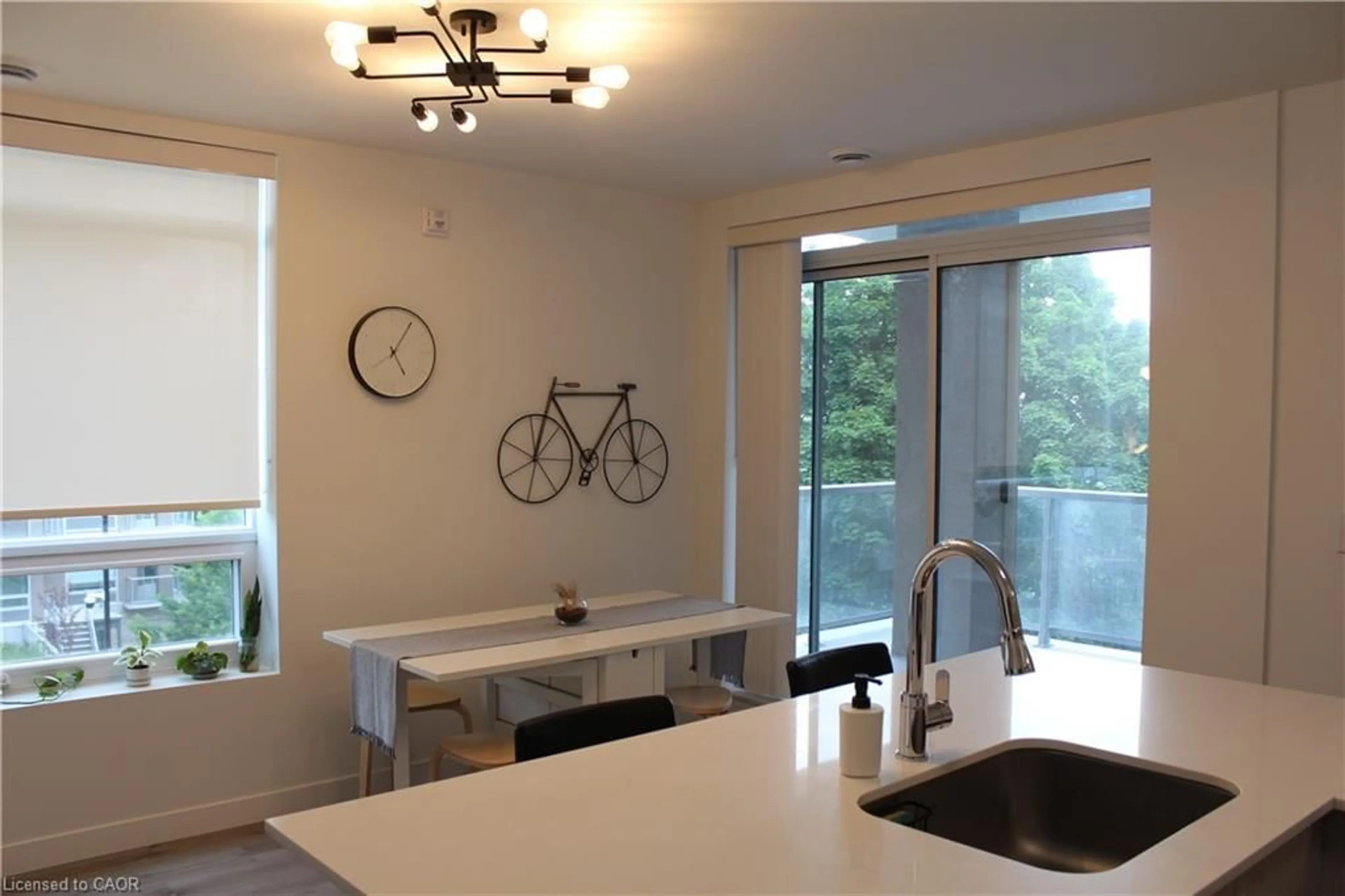 Open concept kitchen, unknown for 479 Charlton Ave #308, Hamilton Ontario L8N 0B4
