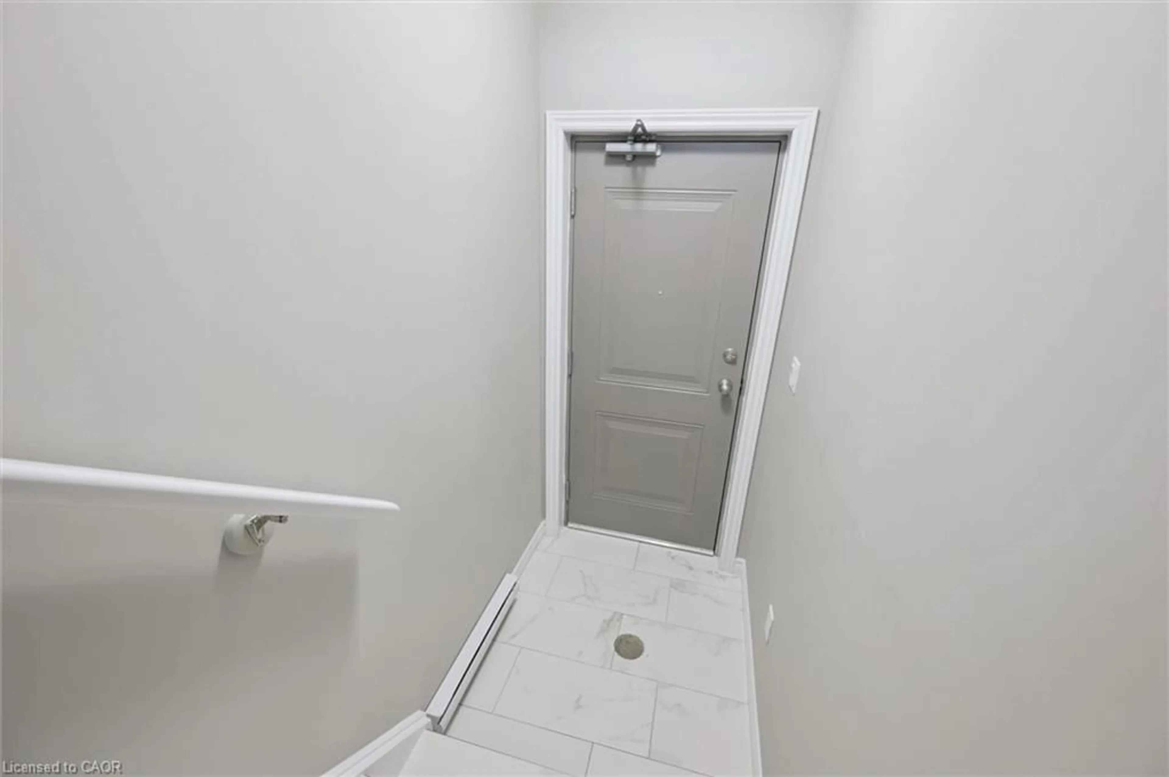 A pic of a room for 20 Lomond Lane, Kitchener Ontario N2R 0R4