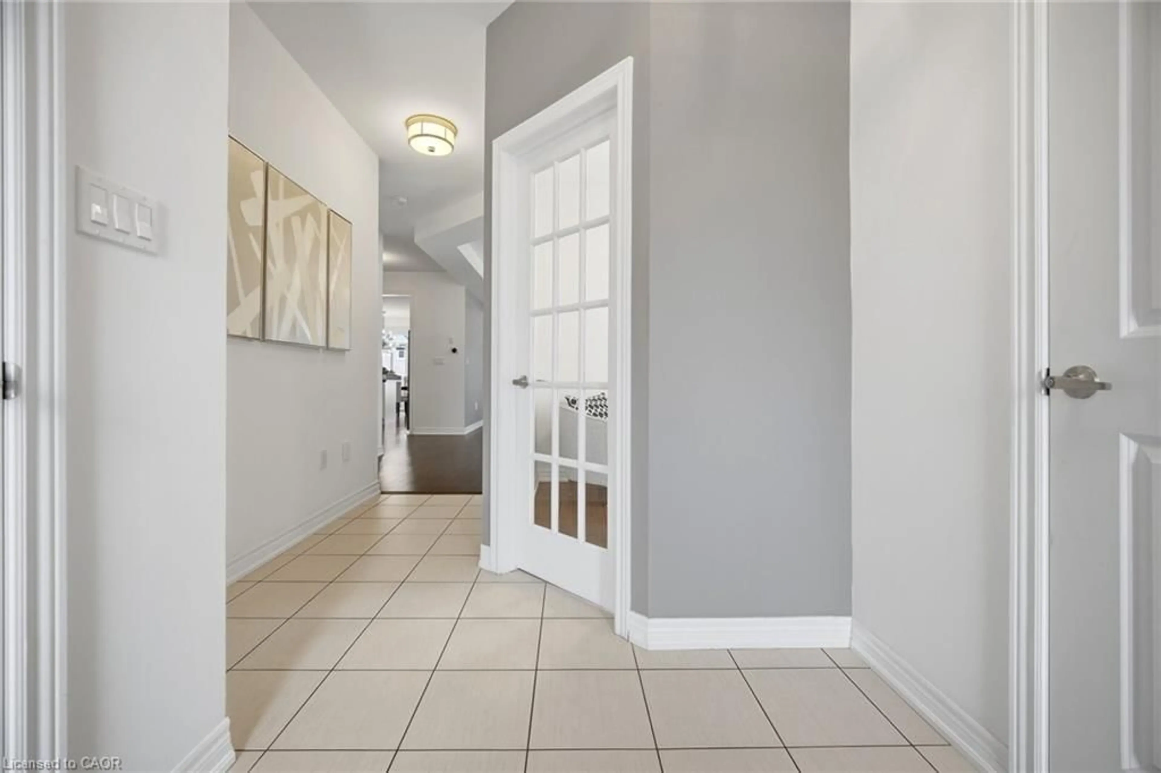 Indoor entryway for 146 Beaconsfield Dr, Kleinburg Ontario L4H 4L7