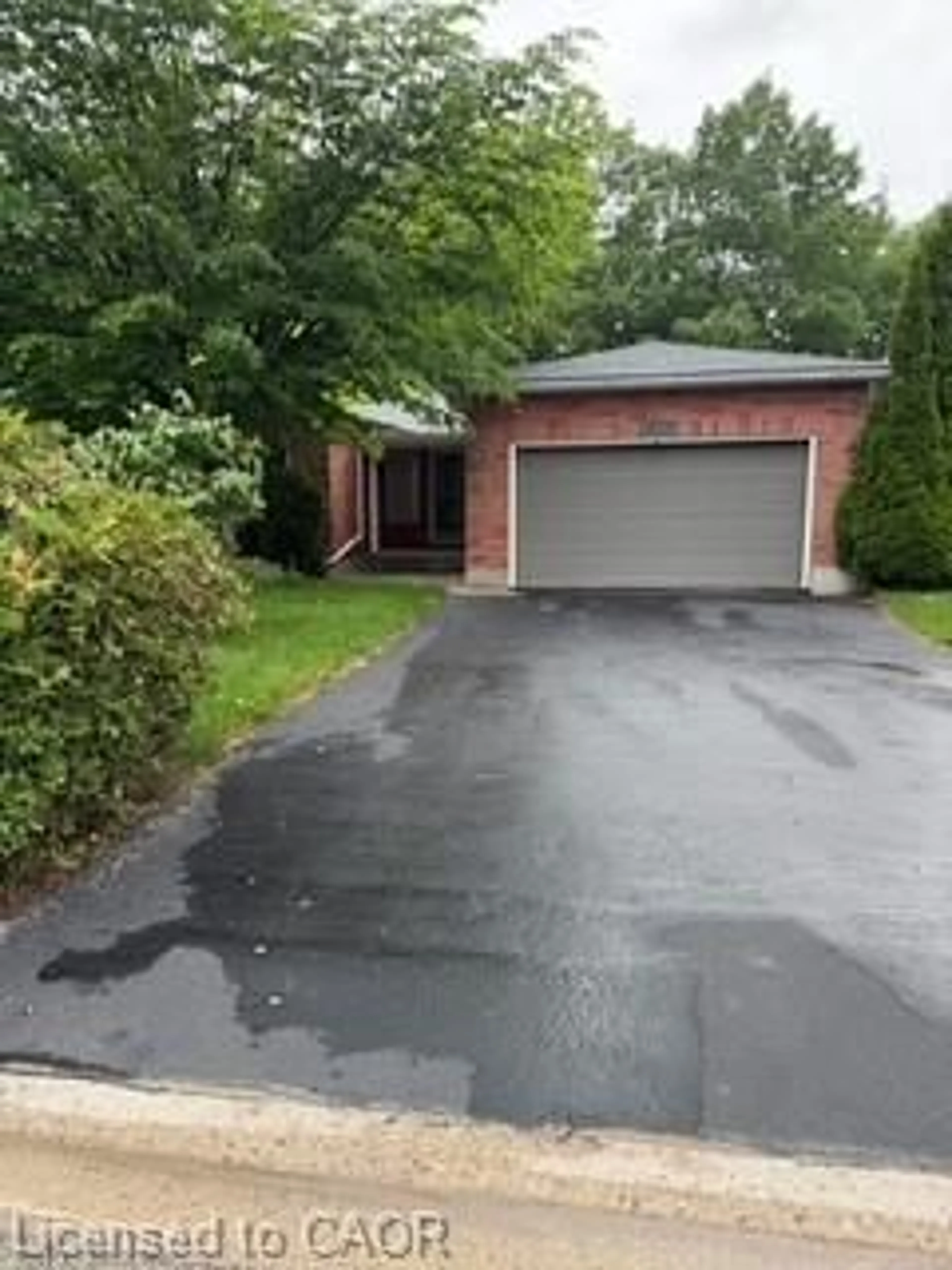 Unknown for 1029 Dina Cres, Midland Ontario L4R 5C5