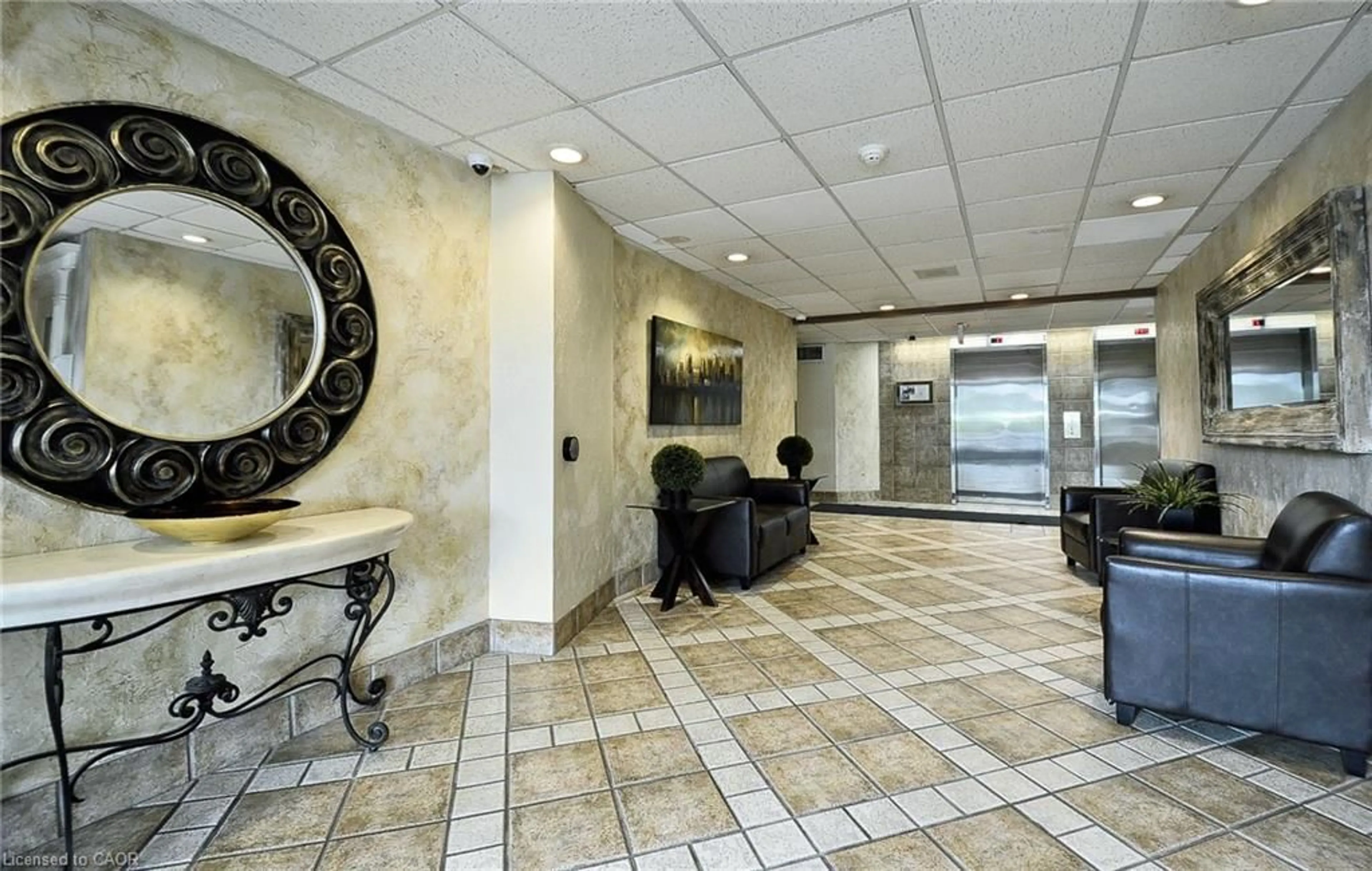 Lobby for 55 Green Valley Dr #1104, Kitchener Ontario N2P 1Z6