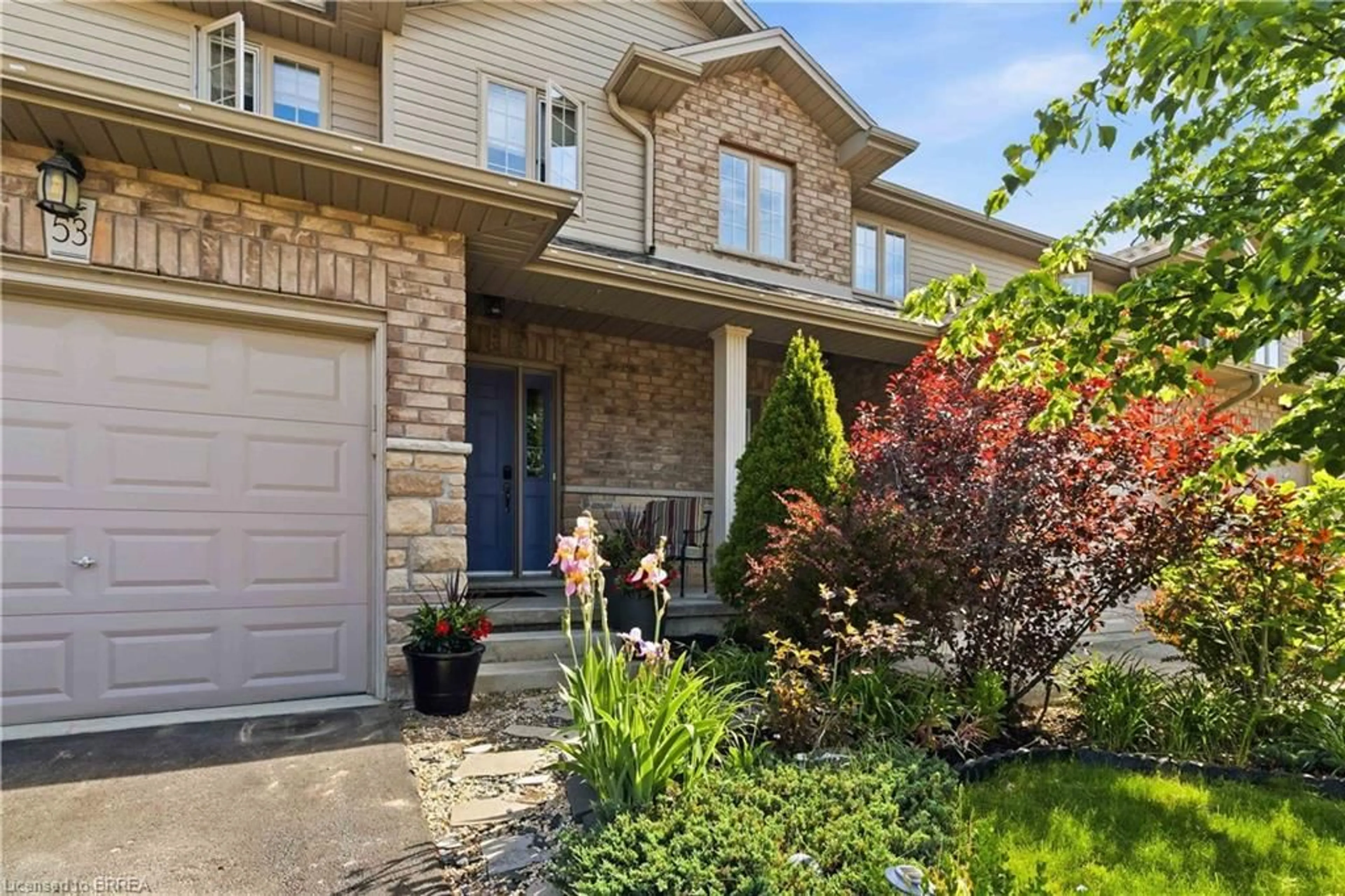 Home with brick exterior material, street for 53 Banks St, Brantford Ontario N3T 0H6