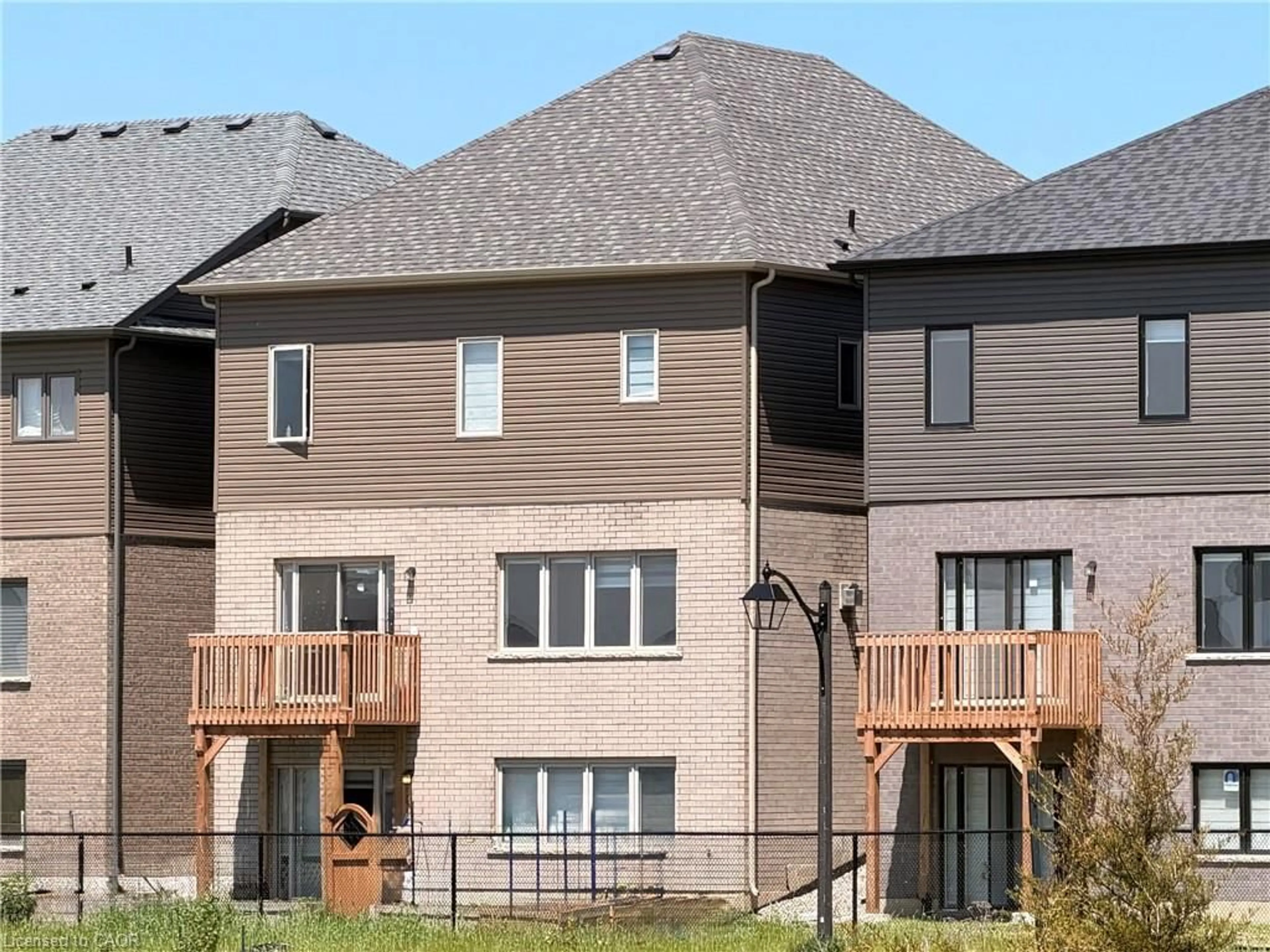 Unknown for 124 Hitchman St, Paris Ontario N3L 0M2