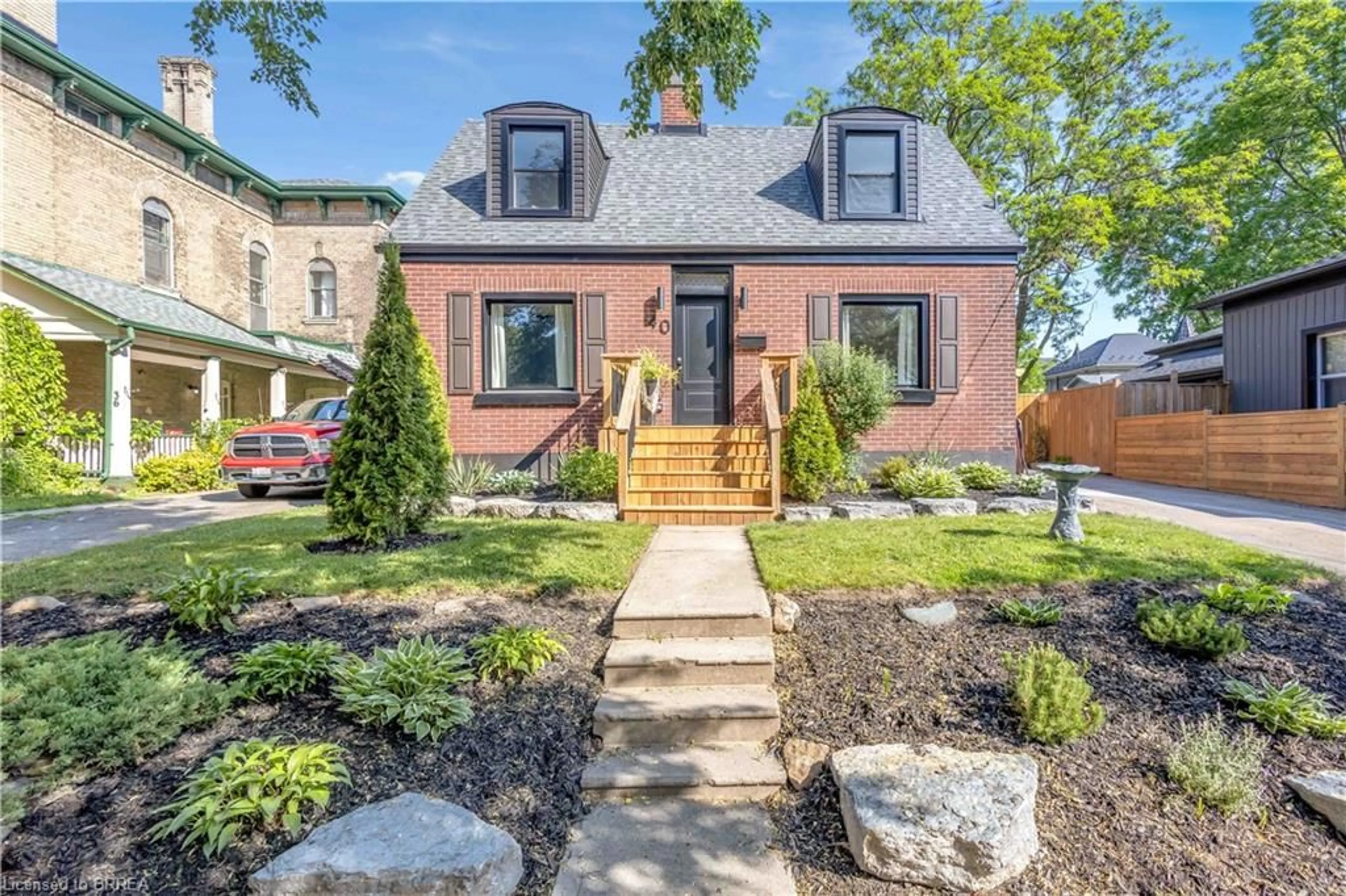 Home with brick exterior material, street for 40 Palace St, Brantford Ontario N3T 3W7