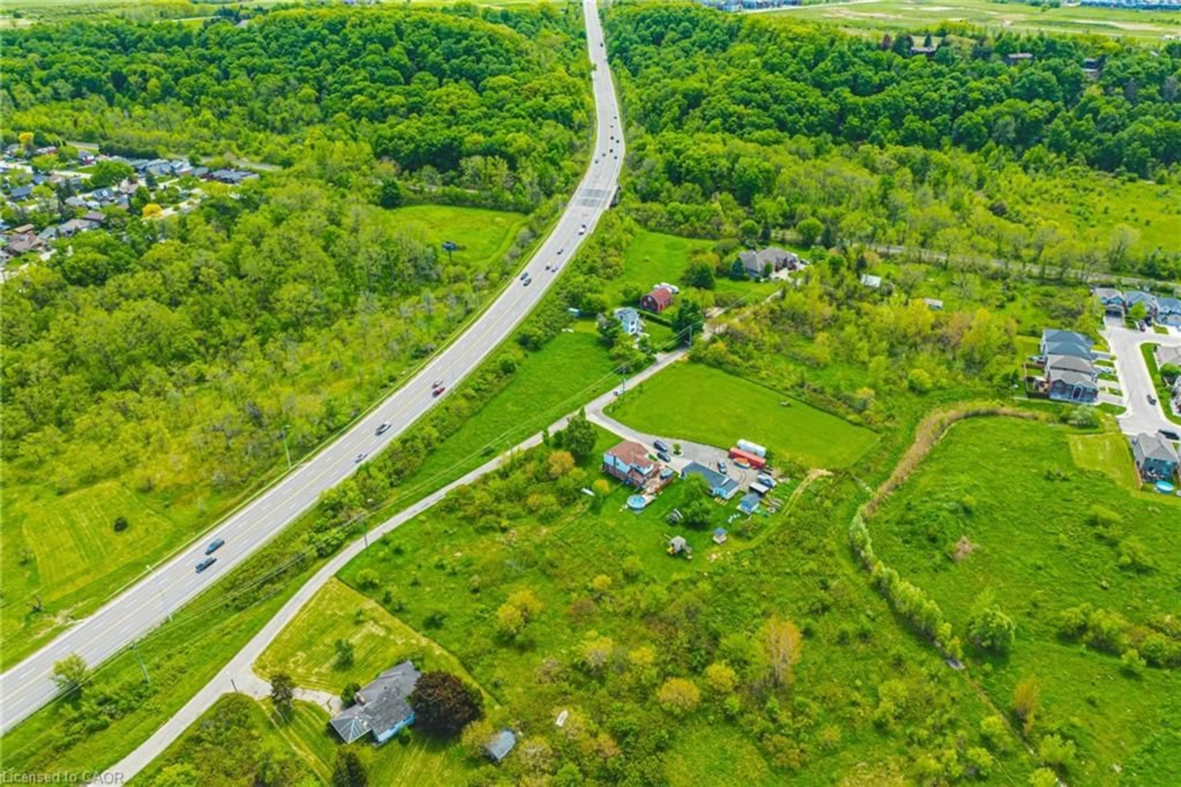 A pic from outside/outdoor area/front of a property/back of a property/a pic from drone, street for 83 Webster Rd, Hamilton Ontario L8G 5E8