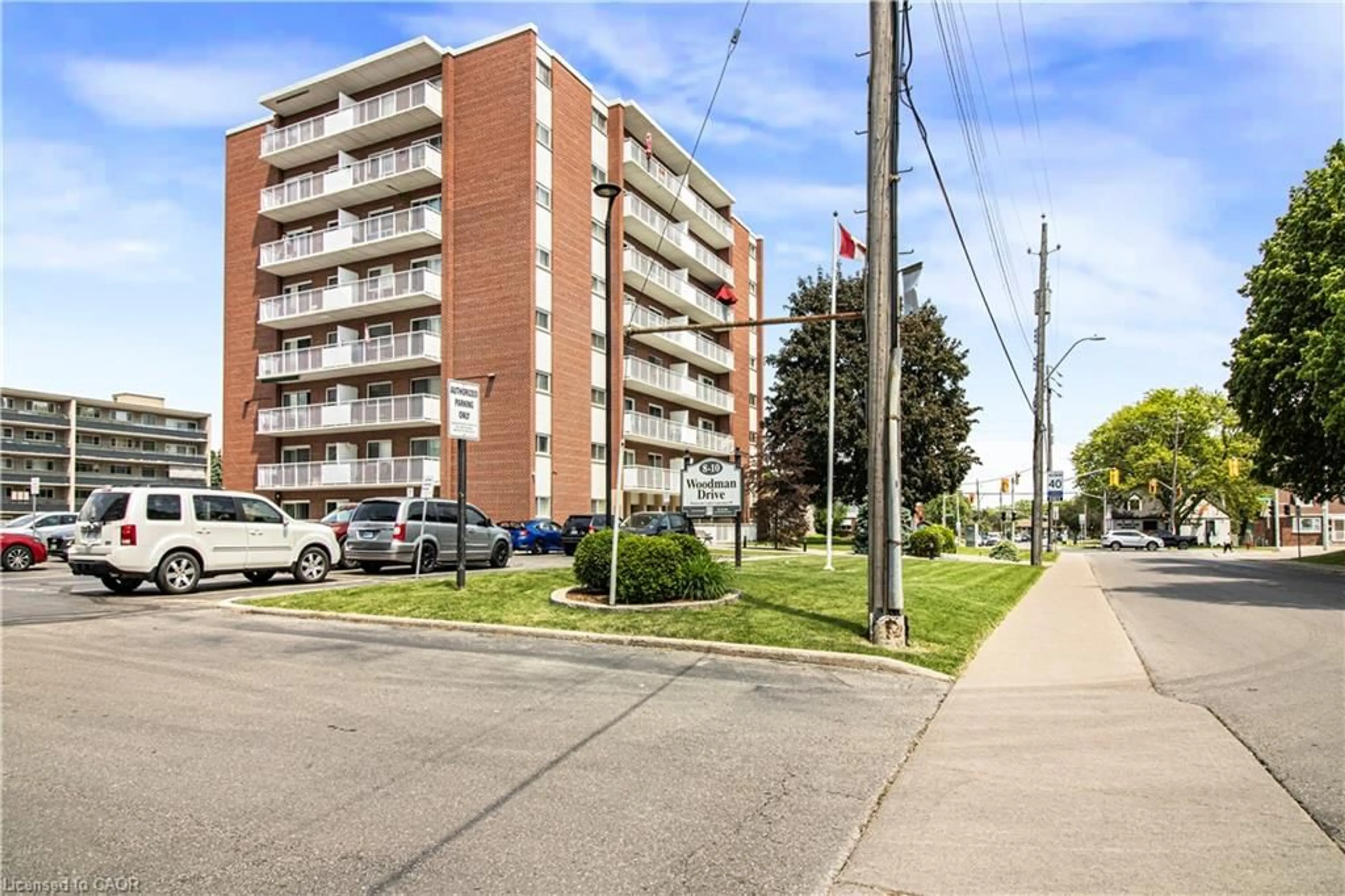 Patio, street for 8 Woodman Dr #507, Hamilton Ontario L8K 4C9