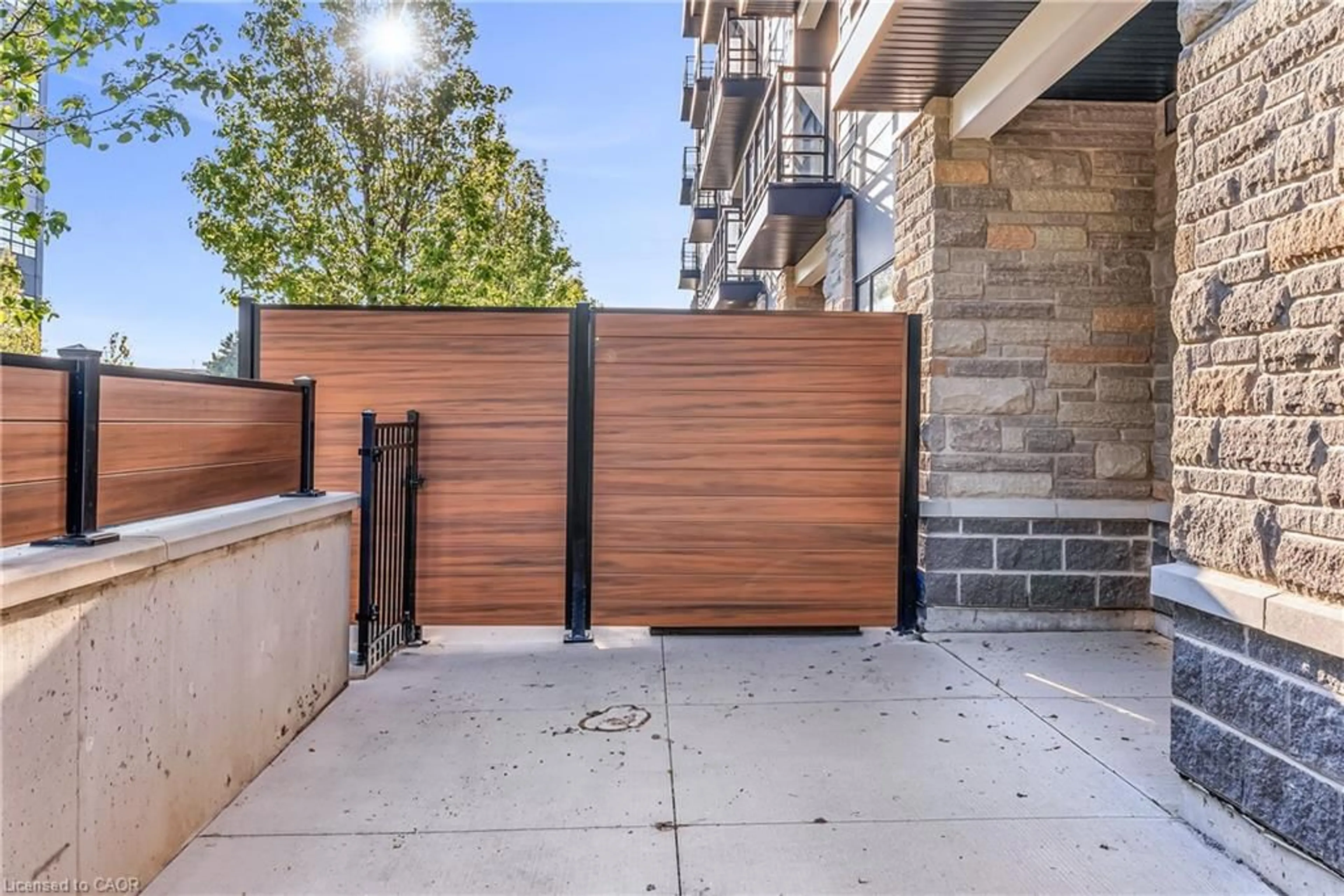 Patio, street for 251 Northfield Dr #102, Waterloo Ontario N2K 0G9