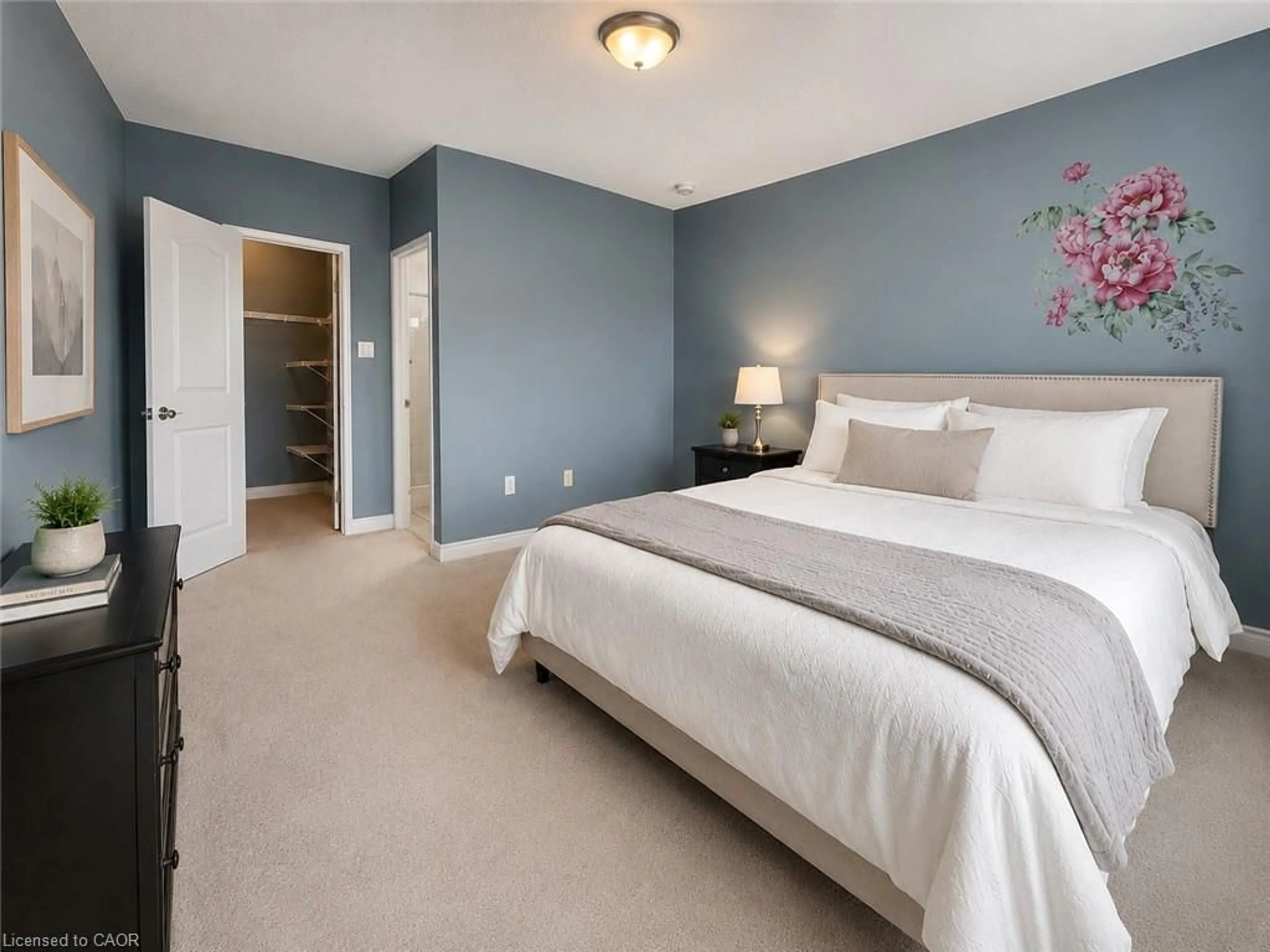 Bedroom with bed, unknown for 255 Keats Way #606, Waterloo Ontario N2L 6N6