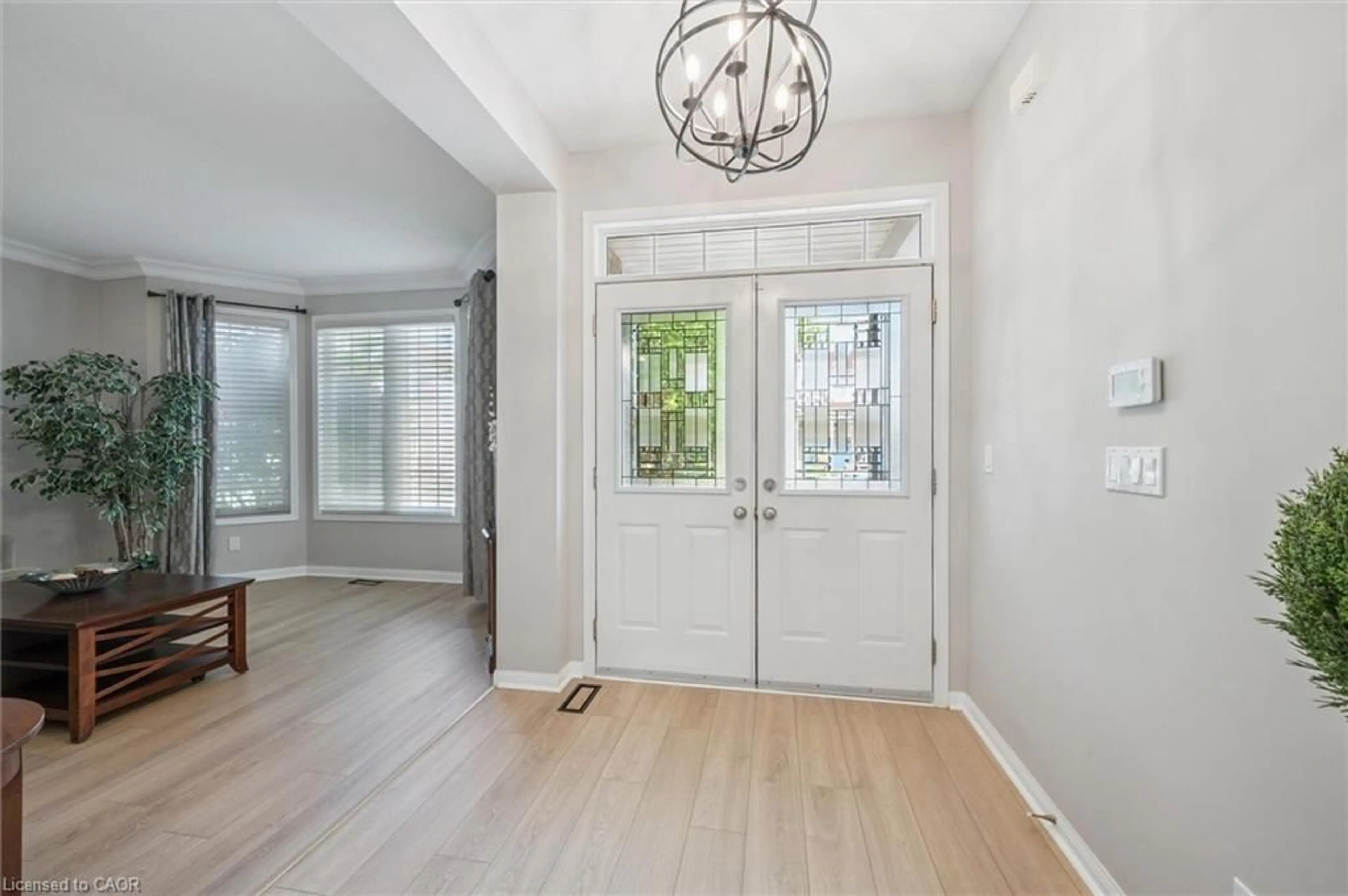 Indoor entryway for 79 Zieman Cres, Cambridge Ontario N1T 2H5