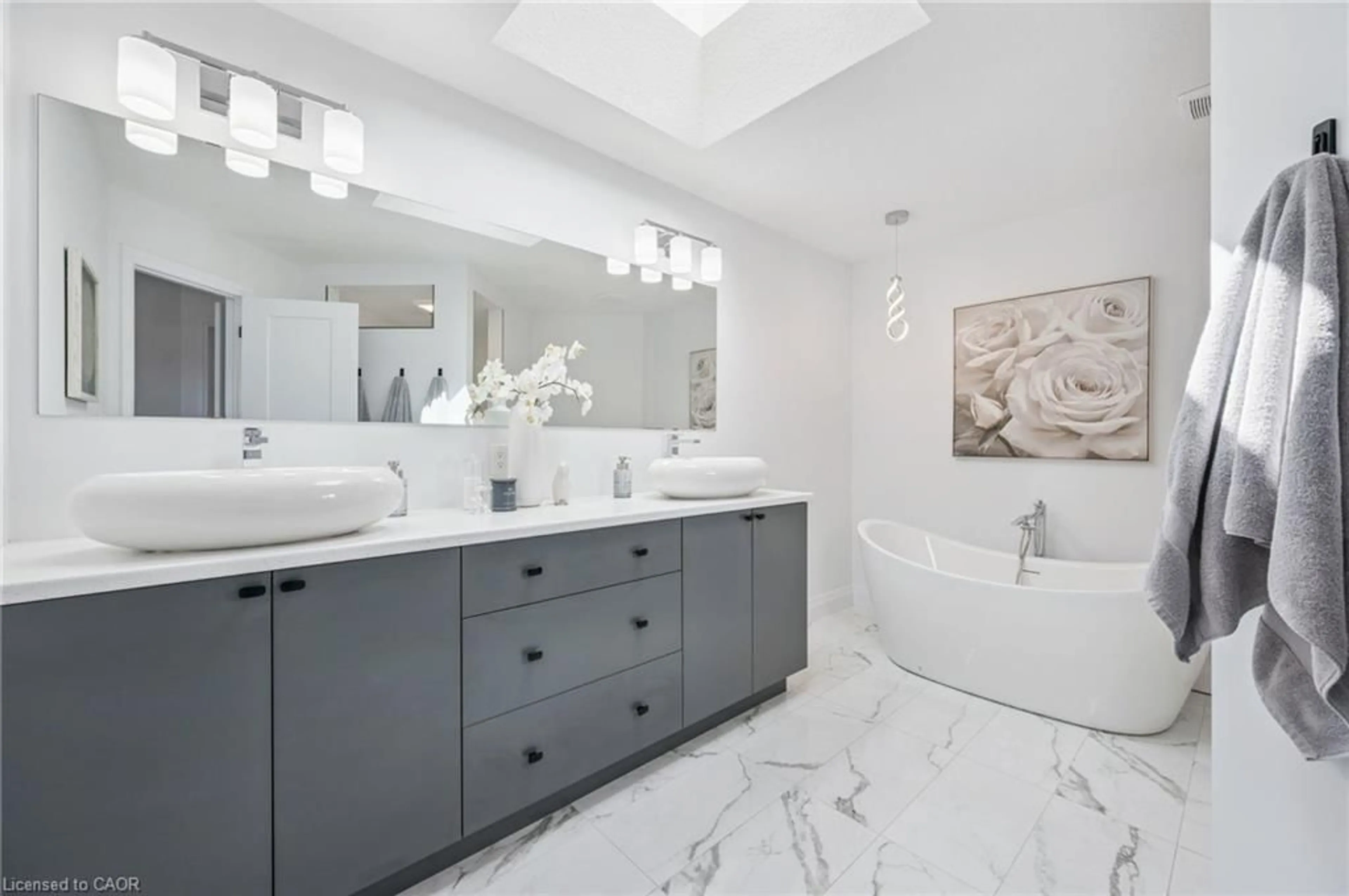 Contemporary bathroom, ceramic/tile floor for 74 Gellert Dr, Breslau Ontario N0B 1M0