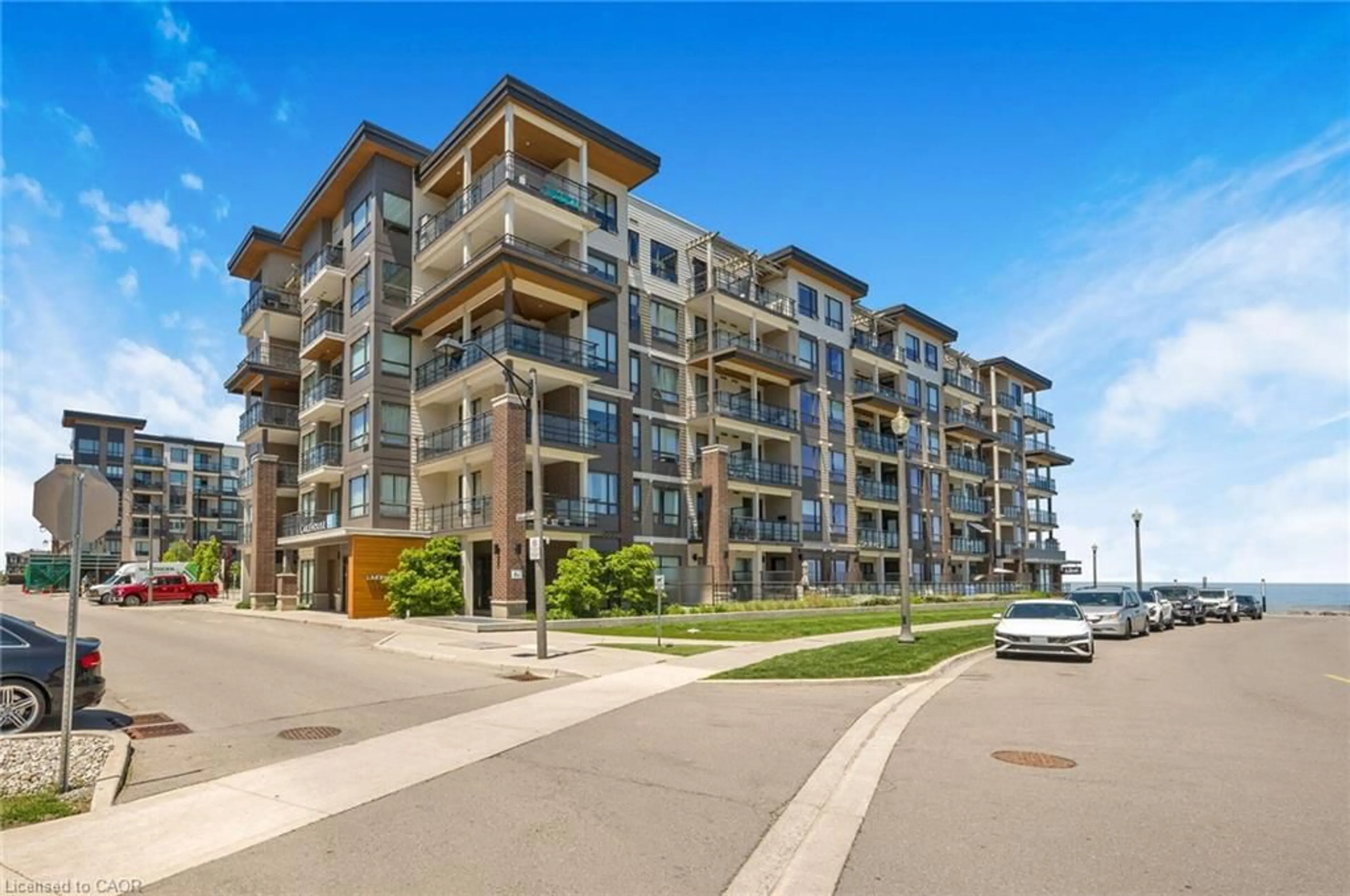 A pic from outside/outdoor area/front of a property/back of a property/a pic from drone, water/lake/river/ocean view for 10 Esplanade Lane #310, Grimsby Ontario L3M 0H1