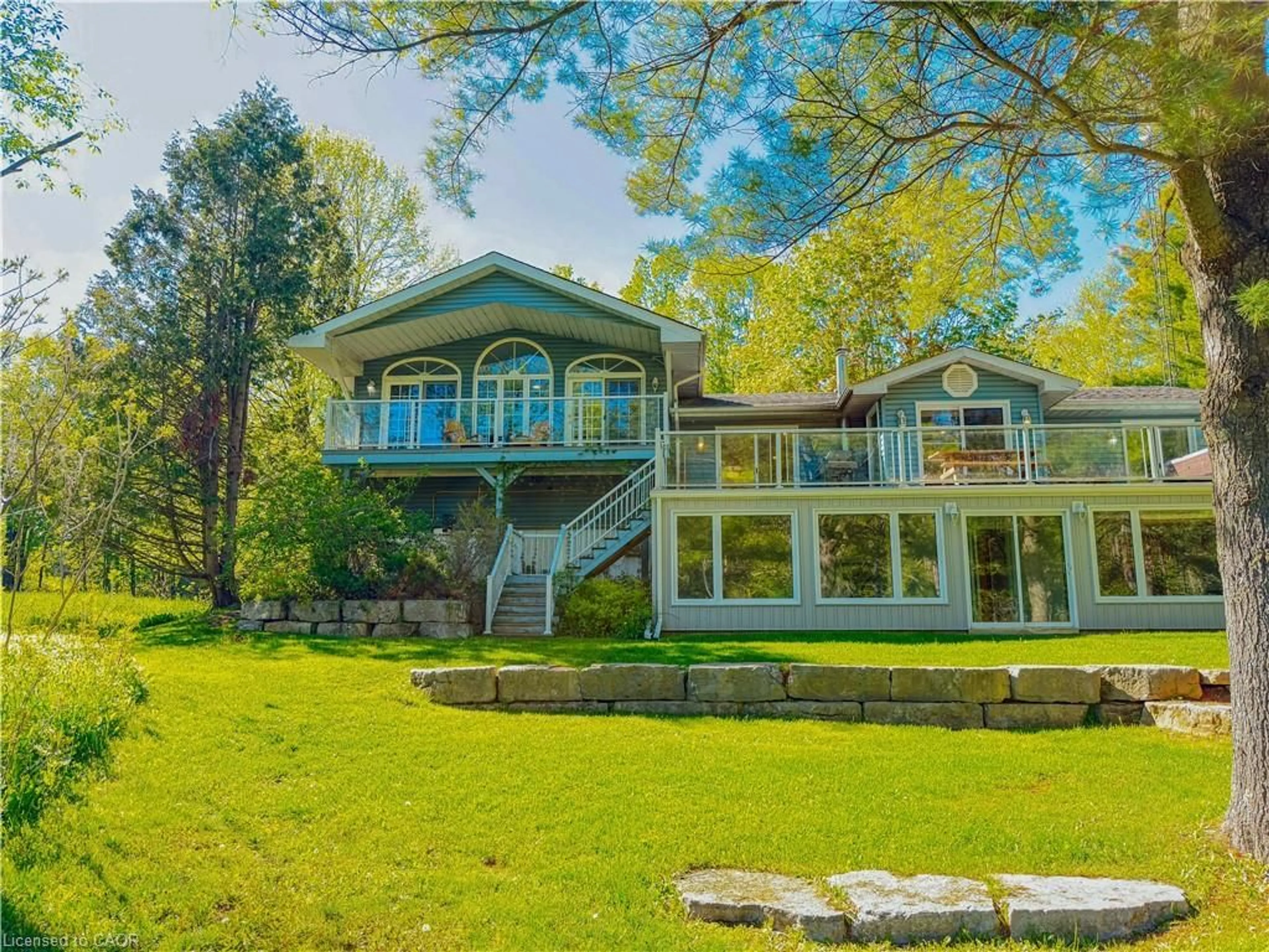 Home with vinyl exterior material, water/lake/river/ocean view for 79 Fire Route 11 Rte, Havelock Ontario K0L 1Z0