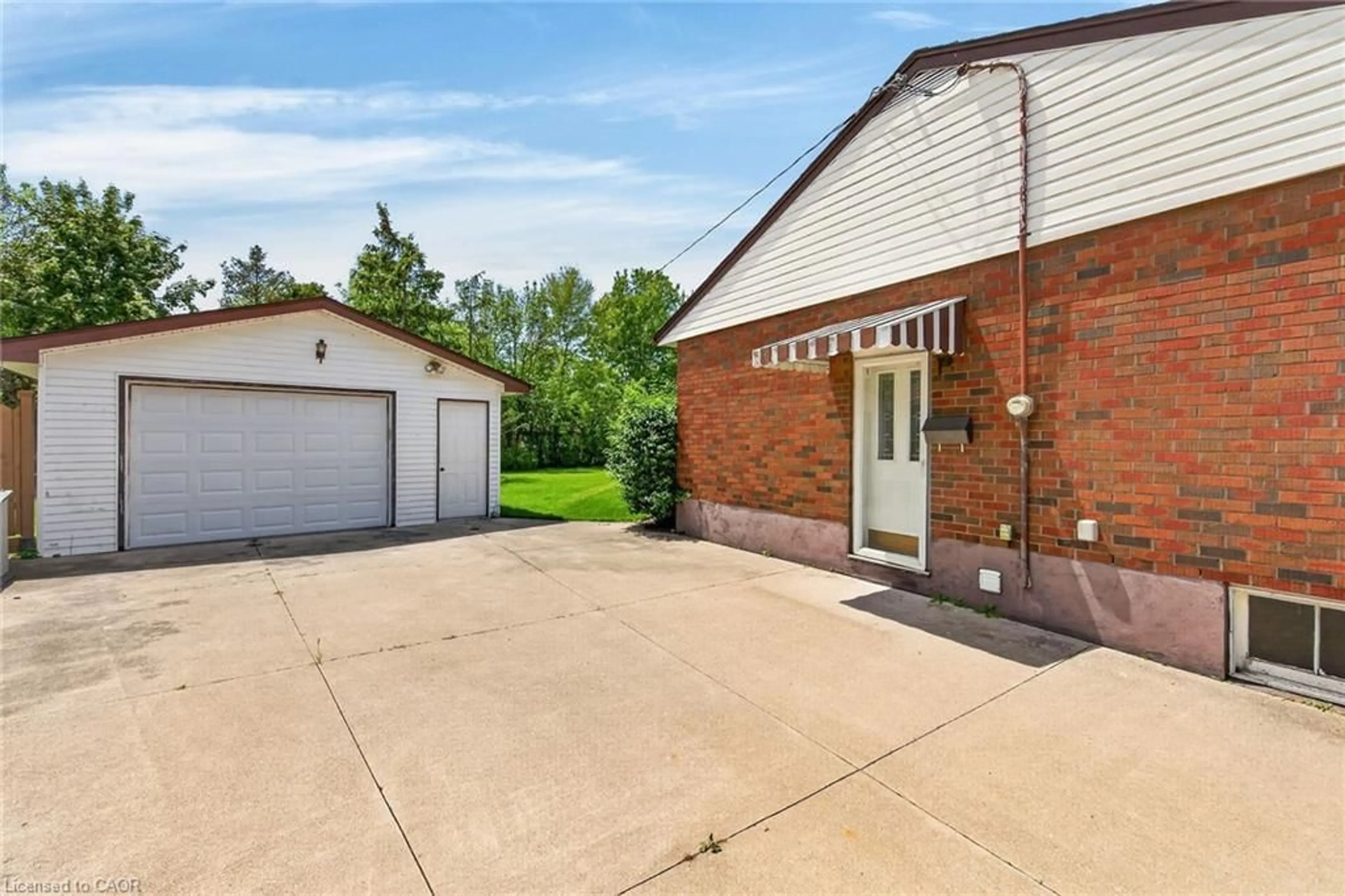 Unknown for 8735 Howe Cres, Niagara Falls Ontario L2G 6Z4