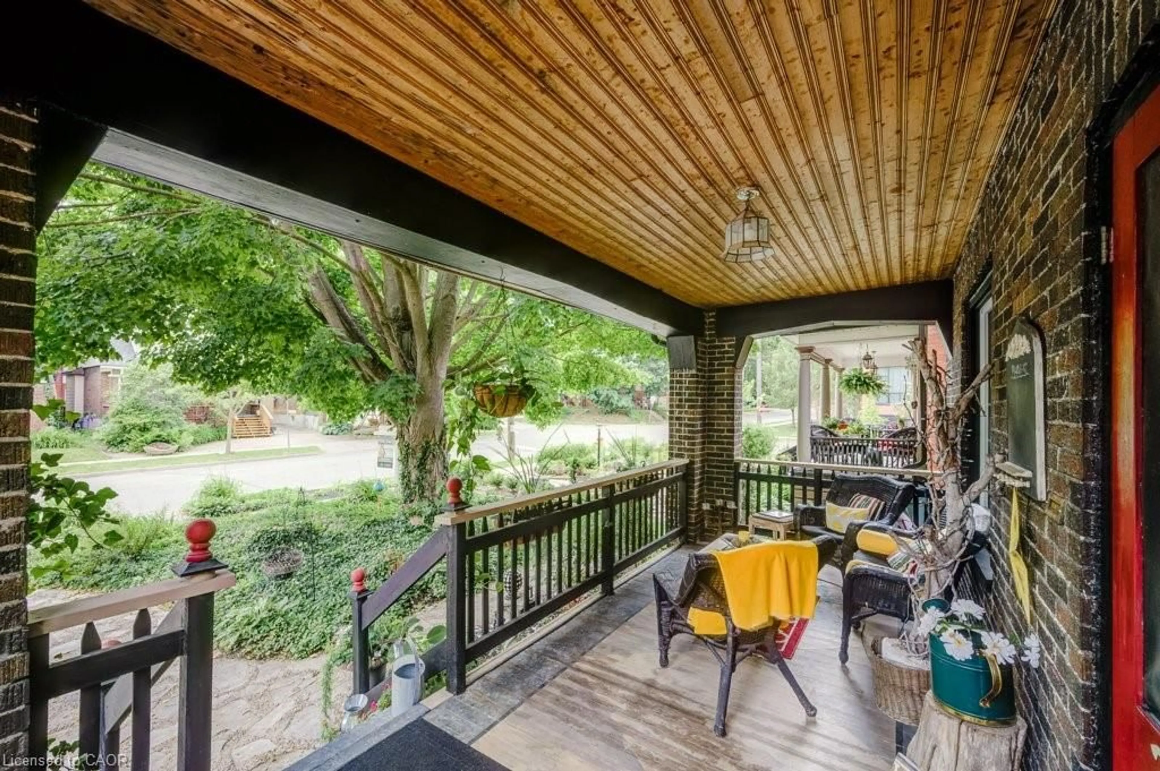 Patio, street for 78 Chestnut St, Kitchener Ontario N2H 1V1