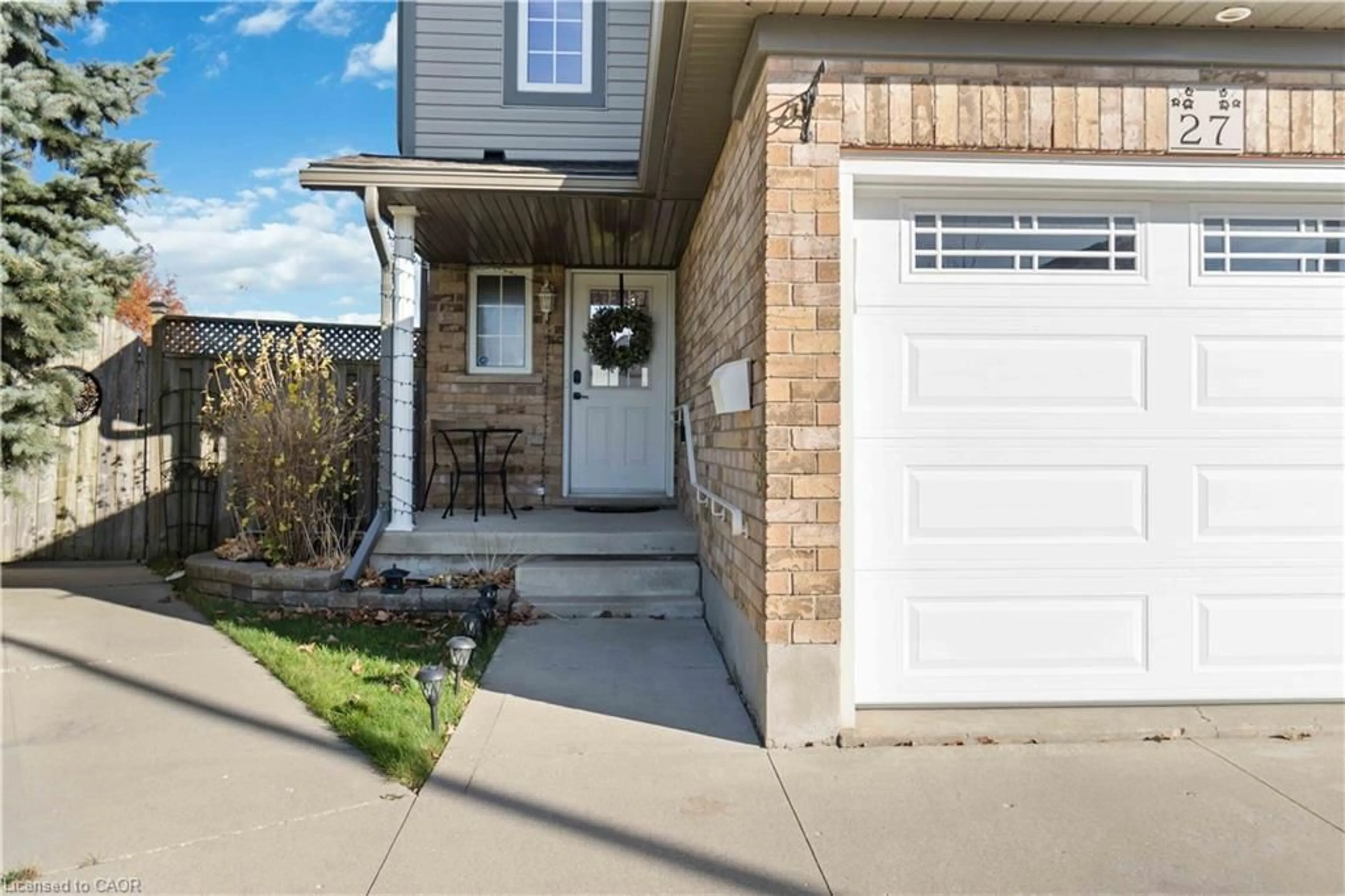 Unknown for 27 Red Clover Cres, Kitchener Ontario N2E 4G8