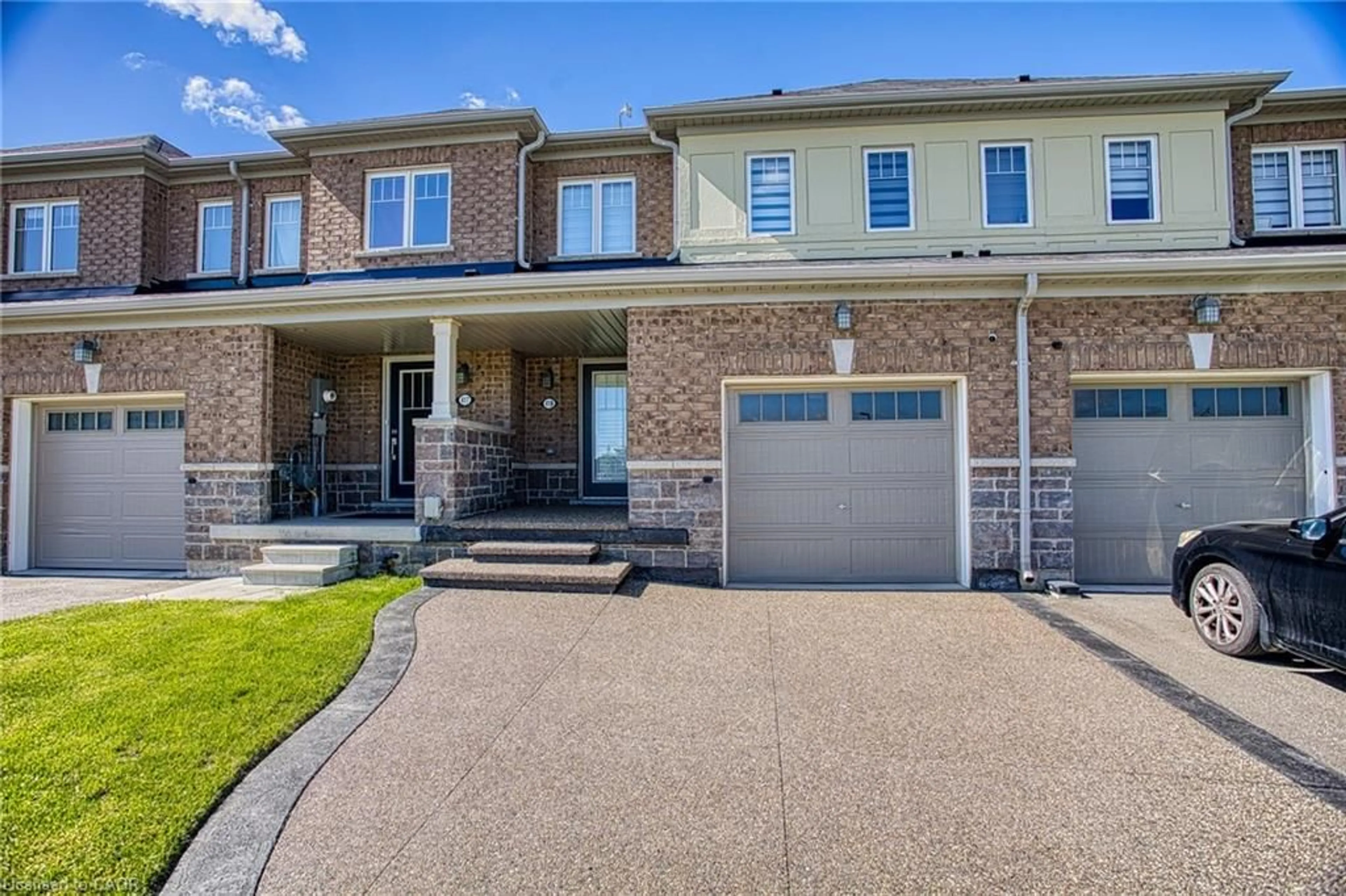 Home with brick exterior material, street for 419 Pumpkin Pass, Binbrook Ontario L0R 1C0