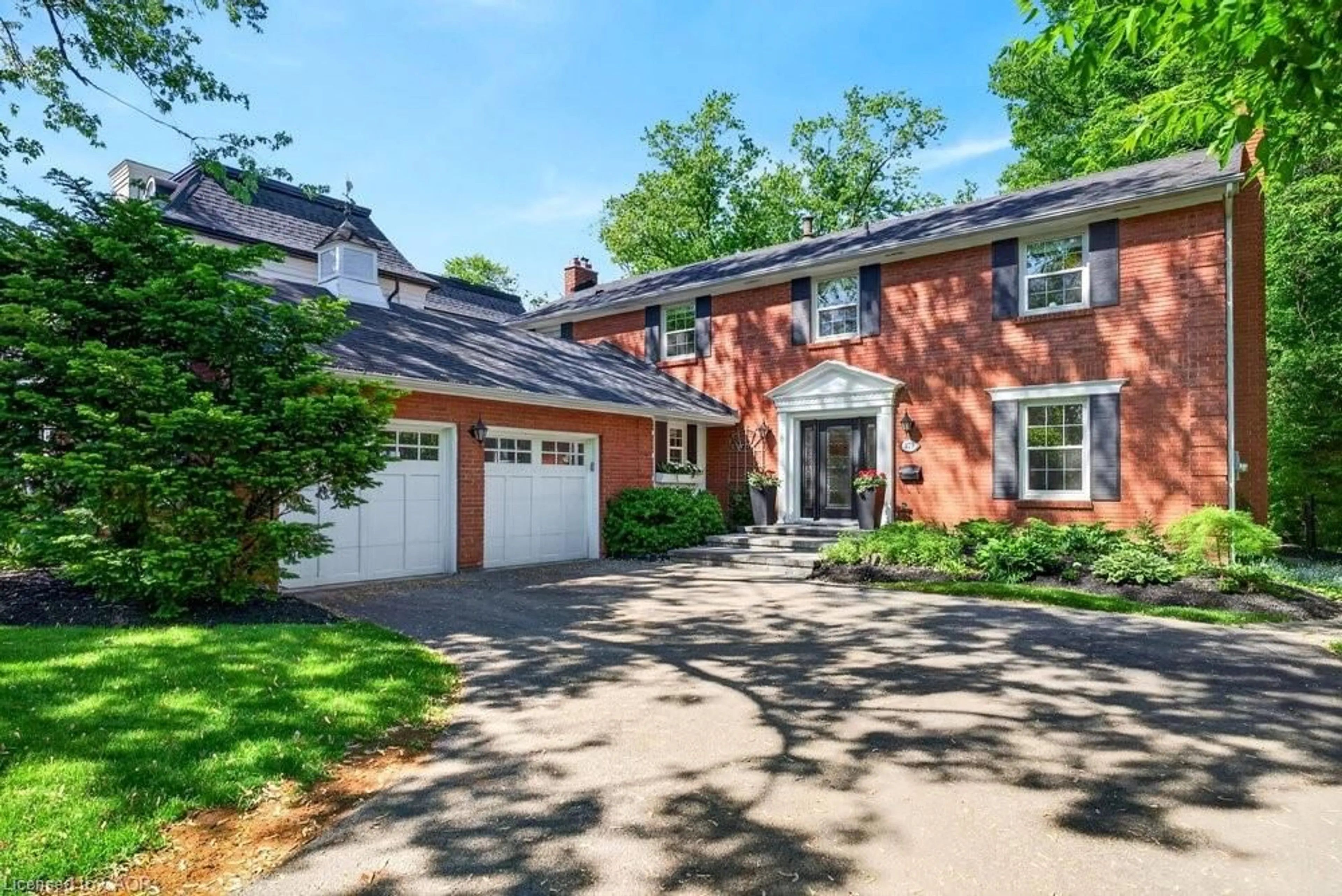 Home with brick exterior material, street for 479 Morrison Rd, Oakville Ontario L6J 4K6