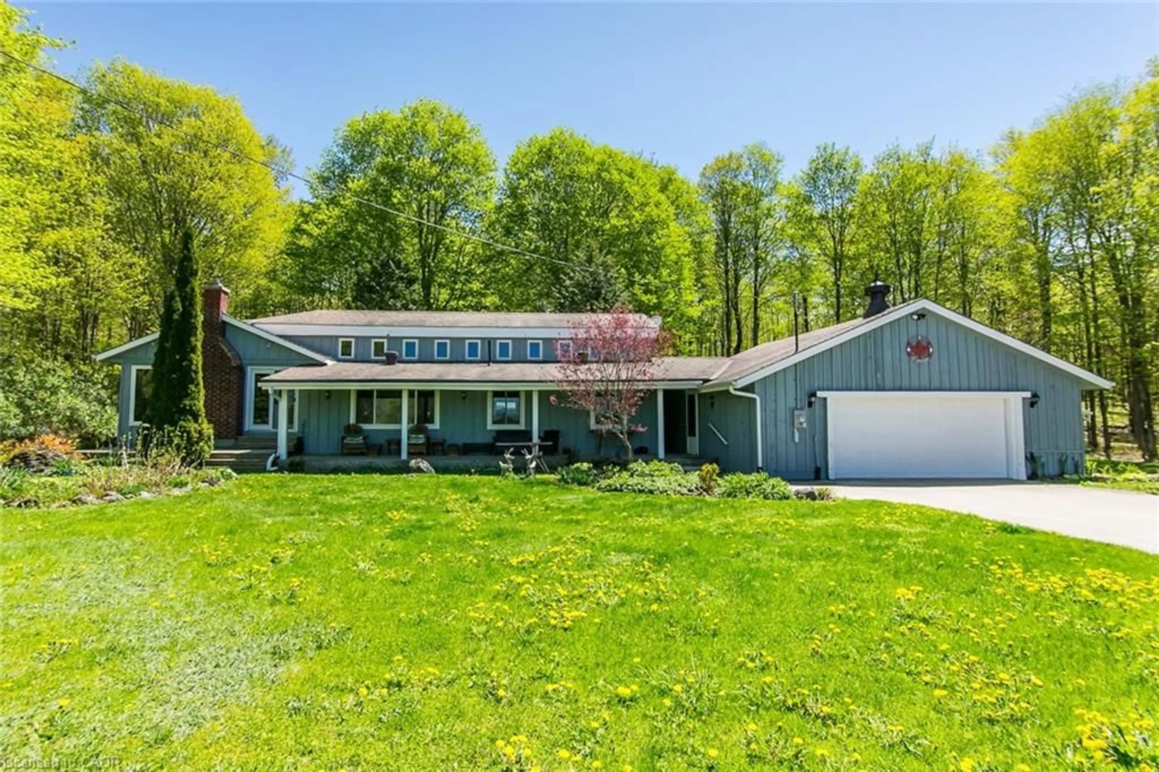 A pic from outside/outdoor area/front of a property/back of a property/a pic from drone, unknown for 354354 Osprey-Artemesia Town Line, Grey Highlands Ontario N0C 1E0