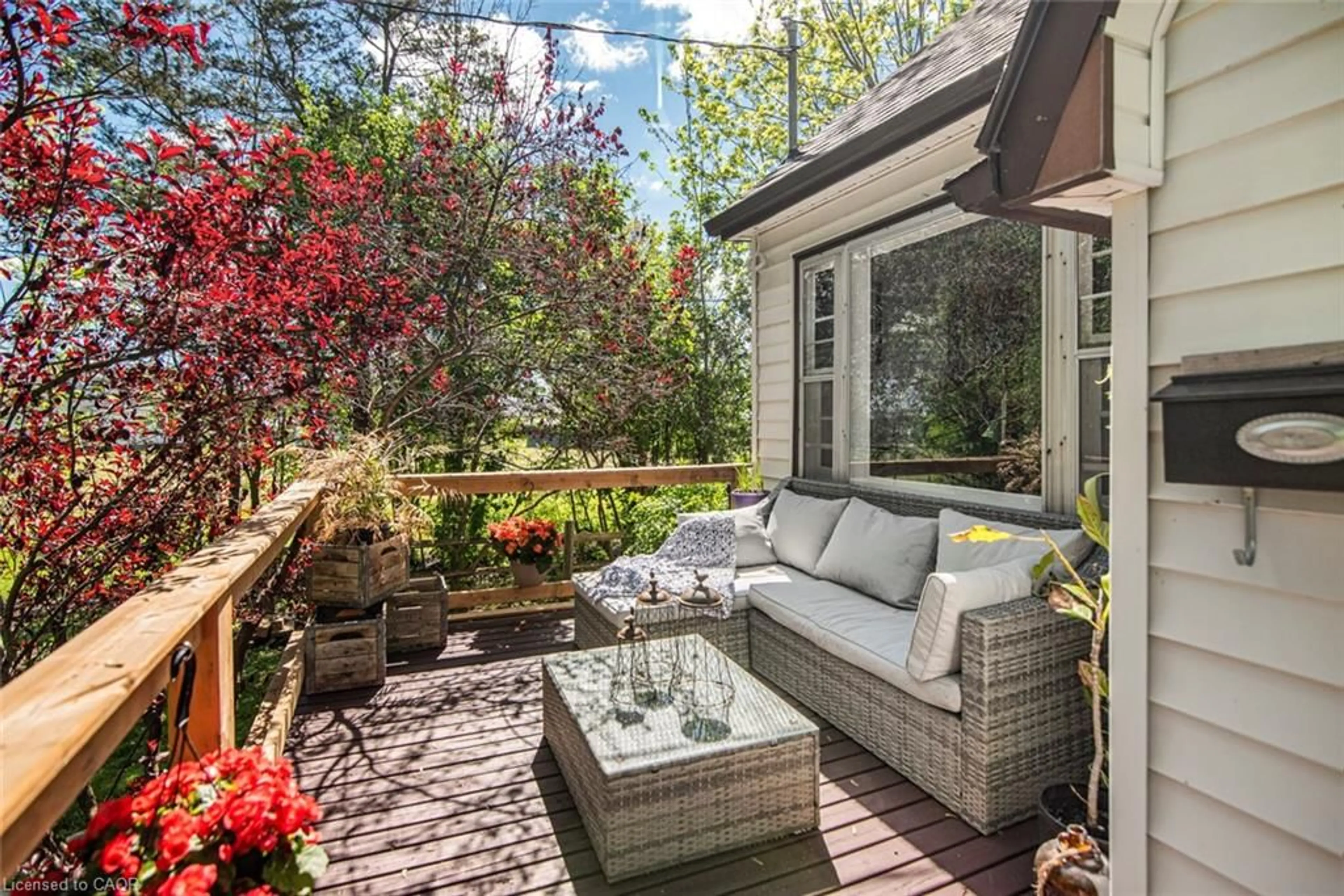 Patio, unknown for 32 Grant St, Dunnville Ontario N1A 1Y2