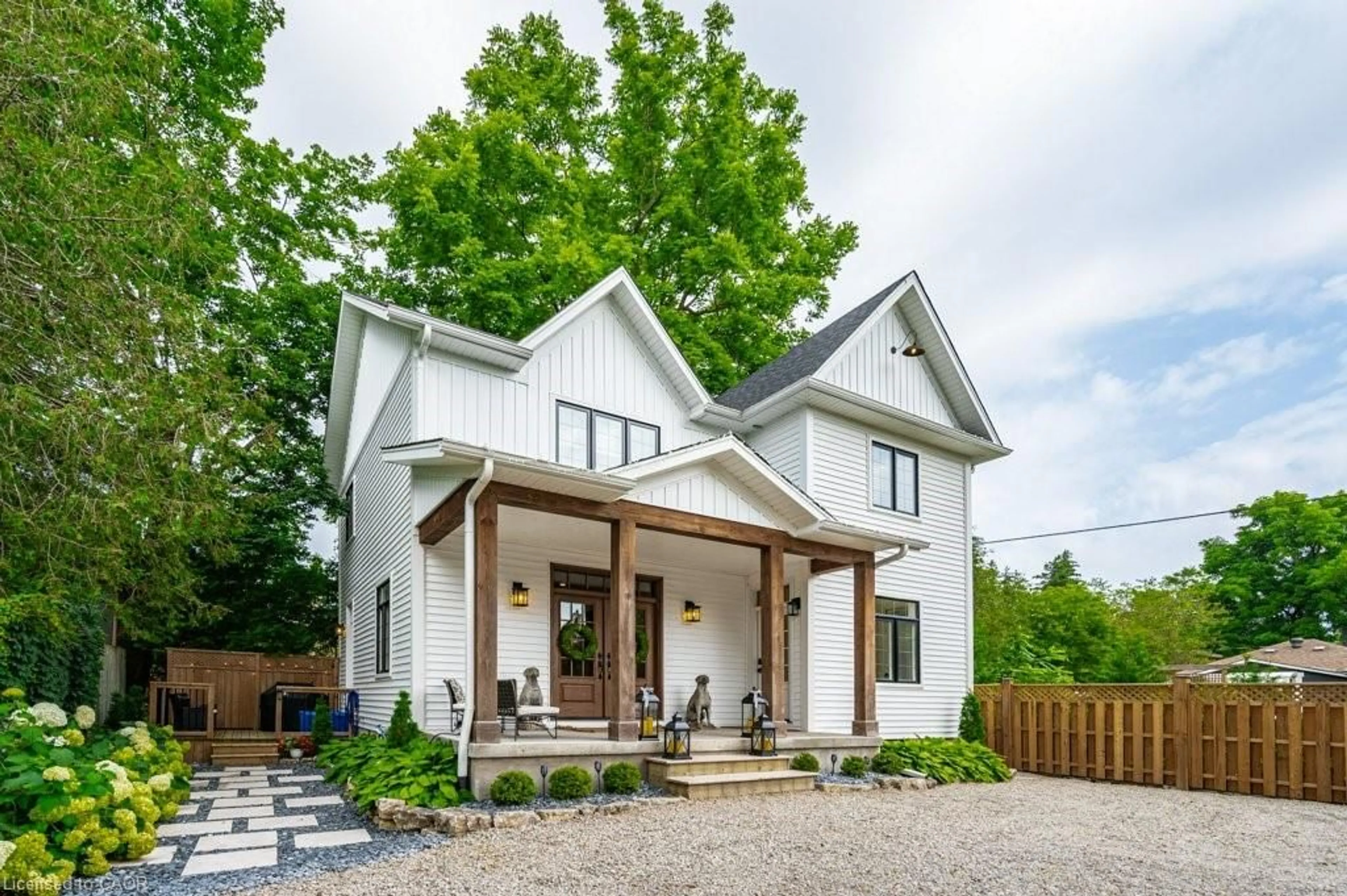 Home with vinyl exterior material, street for 245 Geddes St, Elora Ontario N0B 1S0