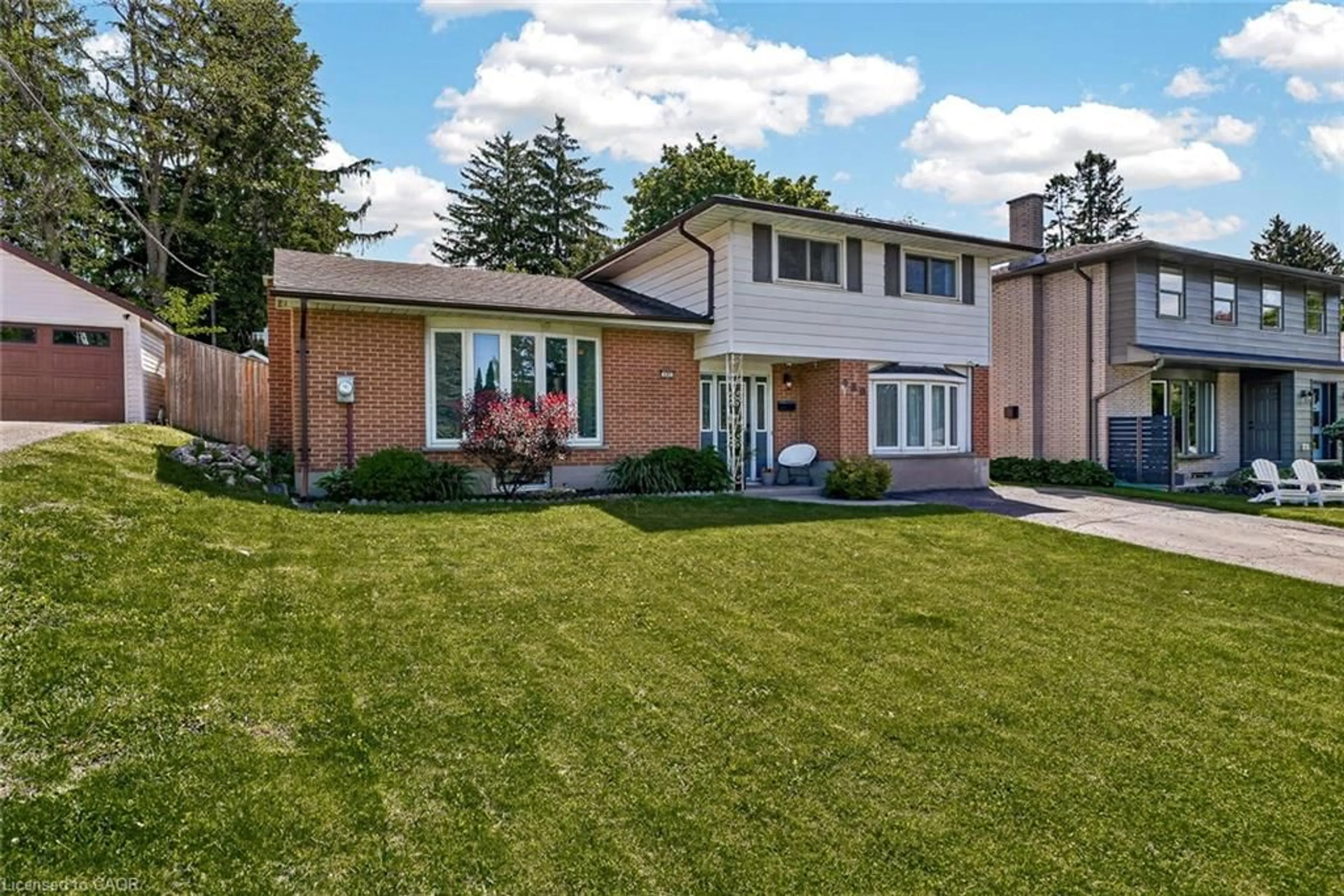 Home with brick exterior material, street for 480 Lee Ave, Woodstock Ontario N4S 6Y3