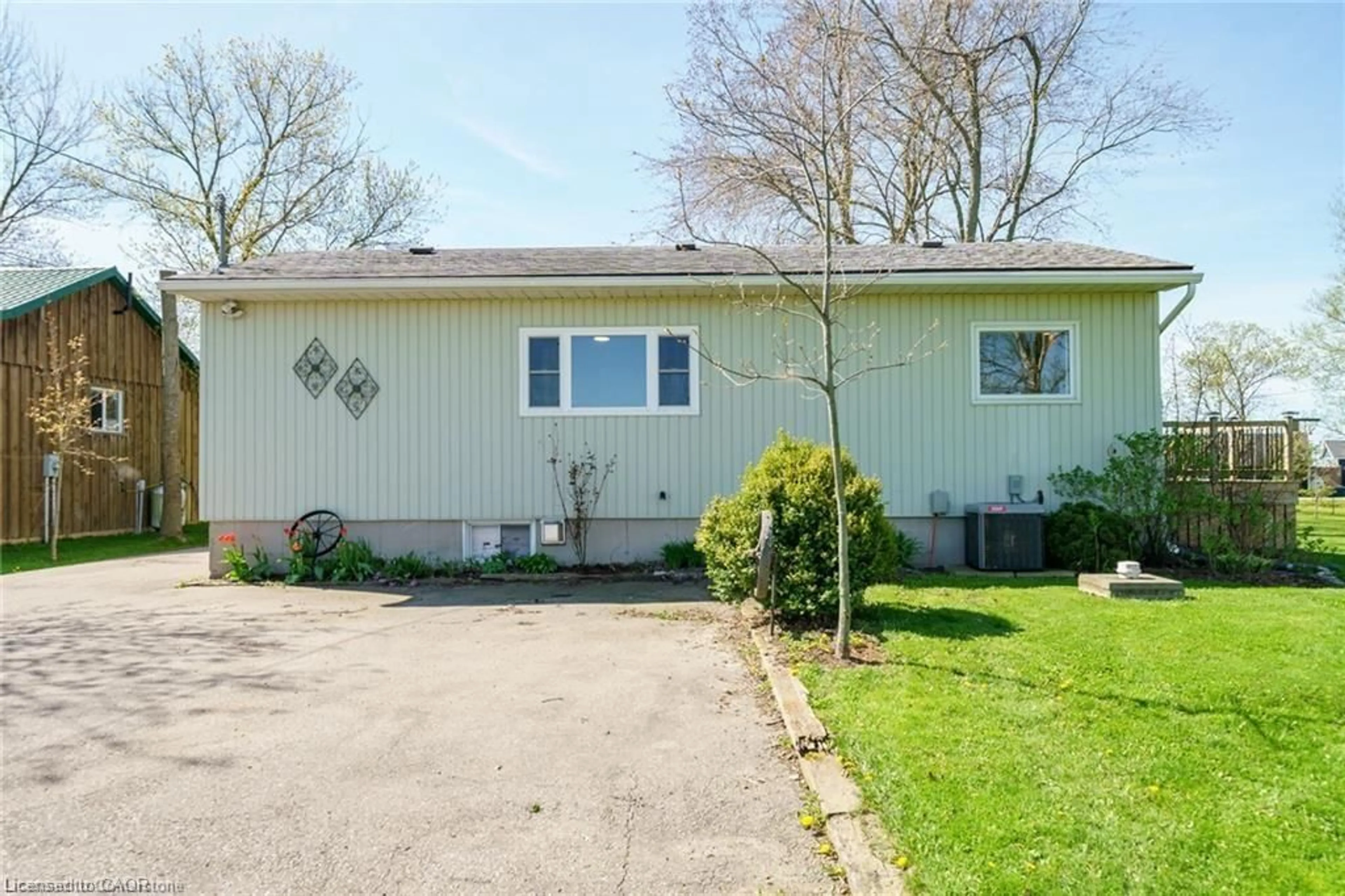 Unknown for 2970 Lakeshore Rd, Dunnville Ontario N1A 2W8