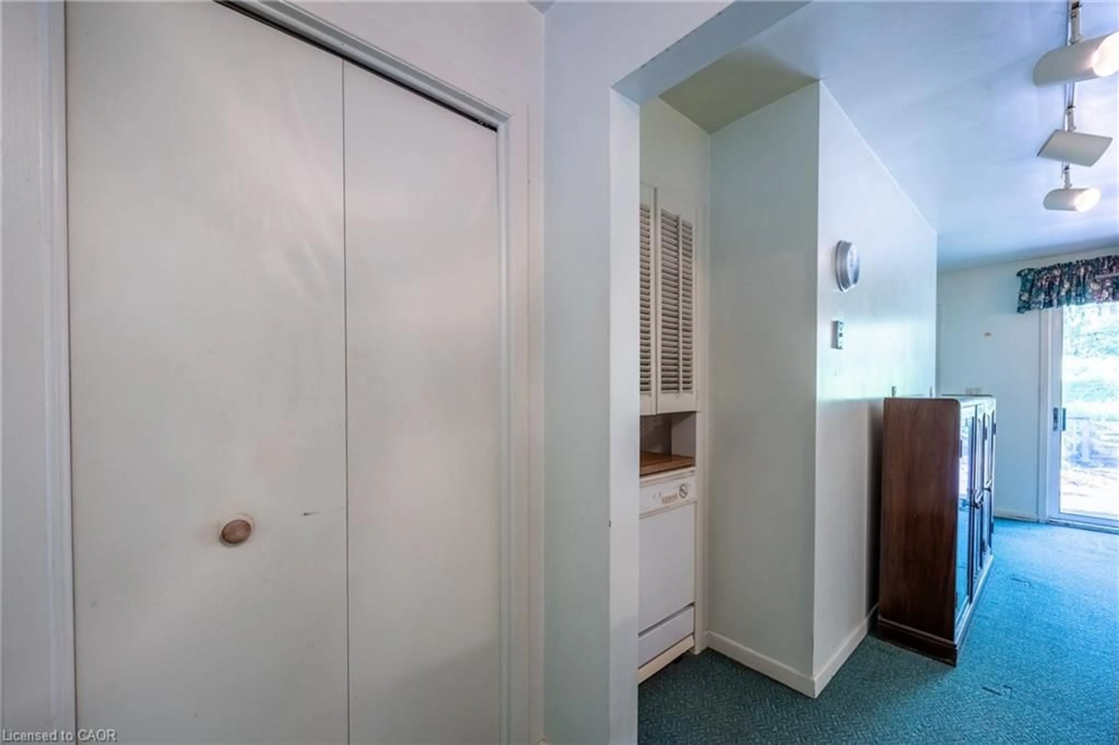 A pic of a room for 93 Oakwood Ave, Simcoe Ontario N3Y 4S1