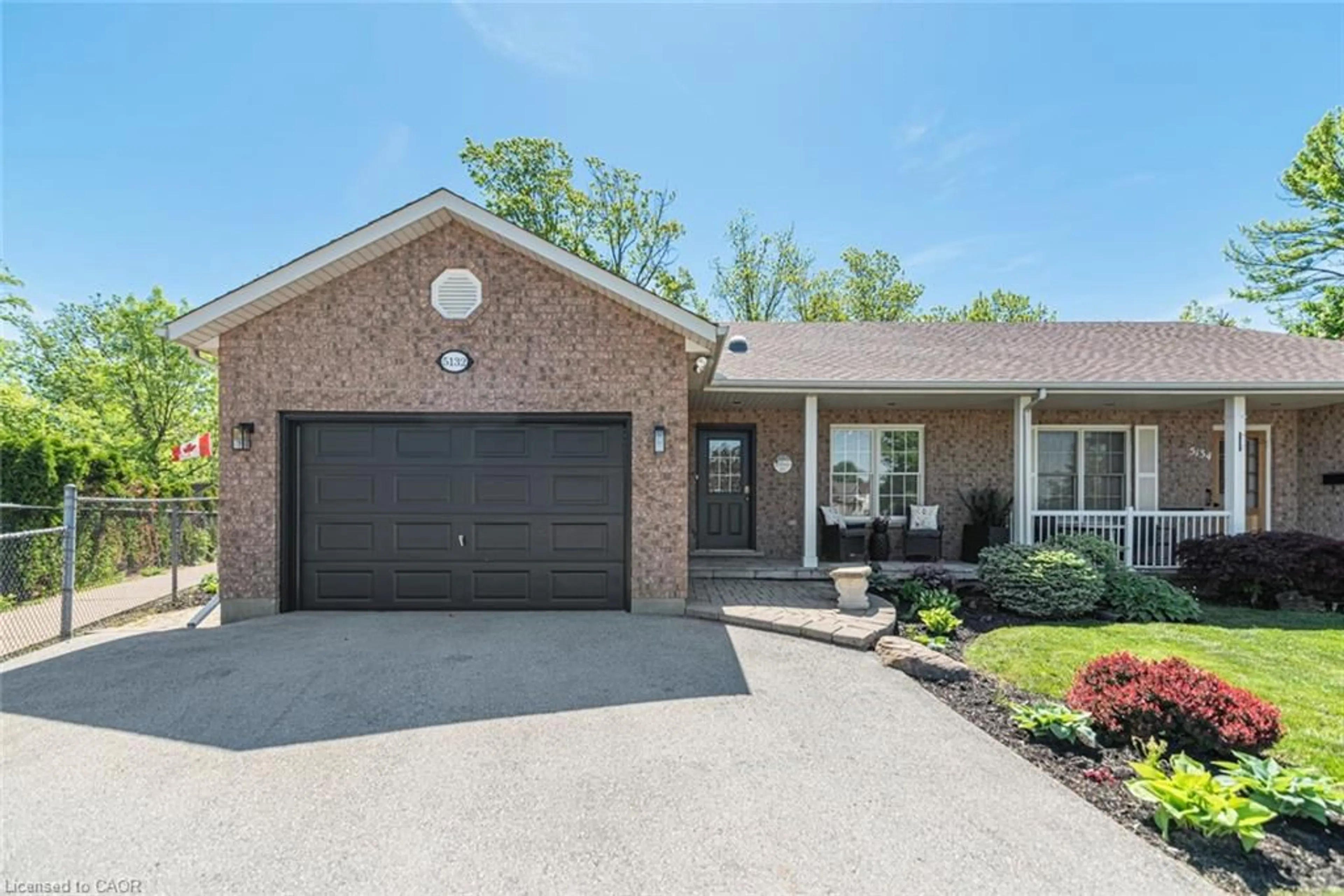 Home with brick exterior material, street for 5132 Mulberry Dr, Beamsville Ontario L3J 0J7