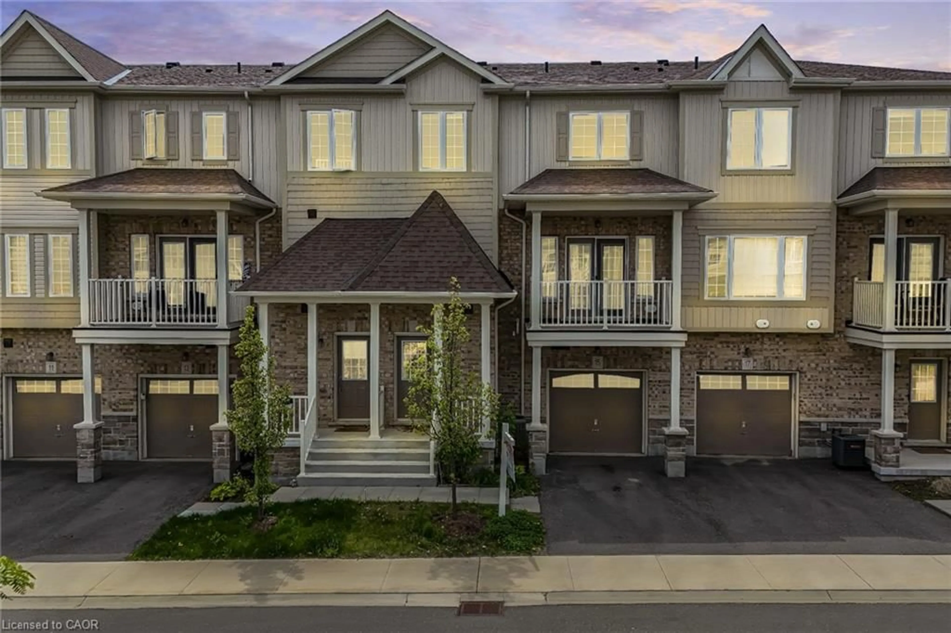 Unknown for 15 Dewberry Dr, Kitchener Ontario N2B 0A9