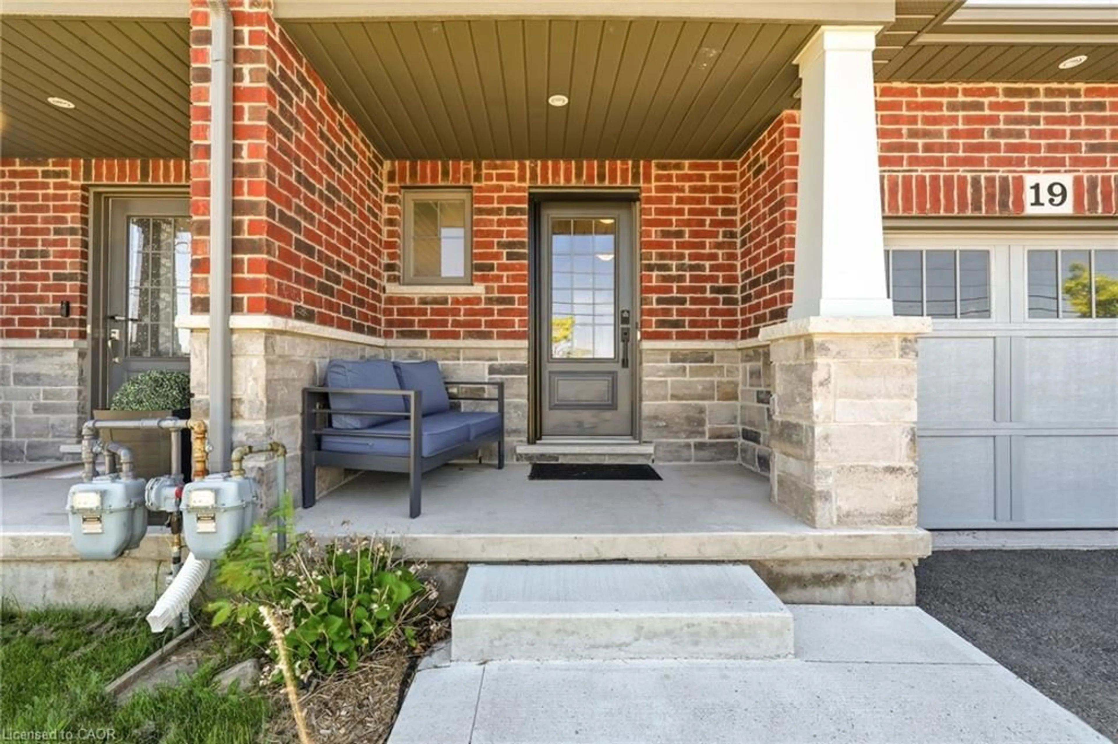 Unknown for 19 Severino Cir, Smithville Ontario L0R 2A0