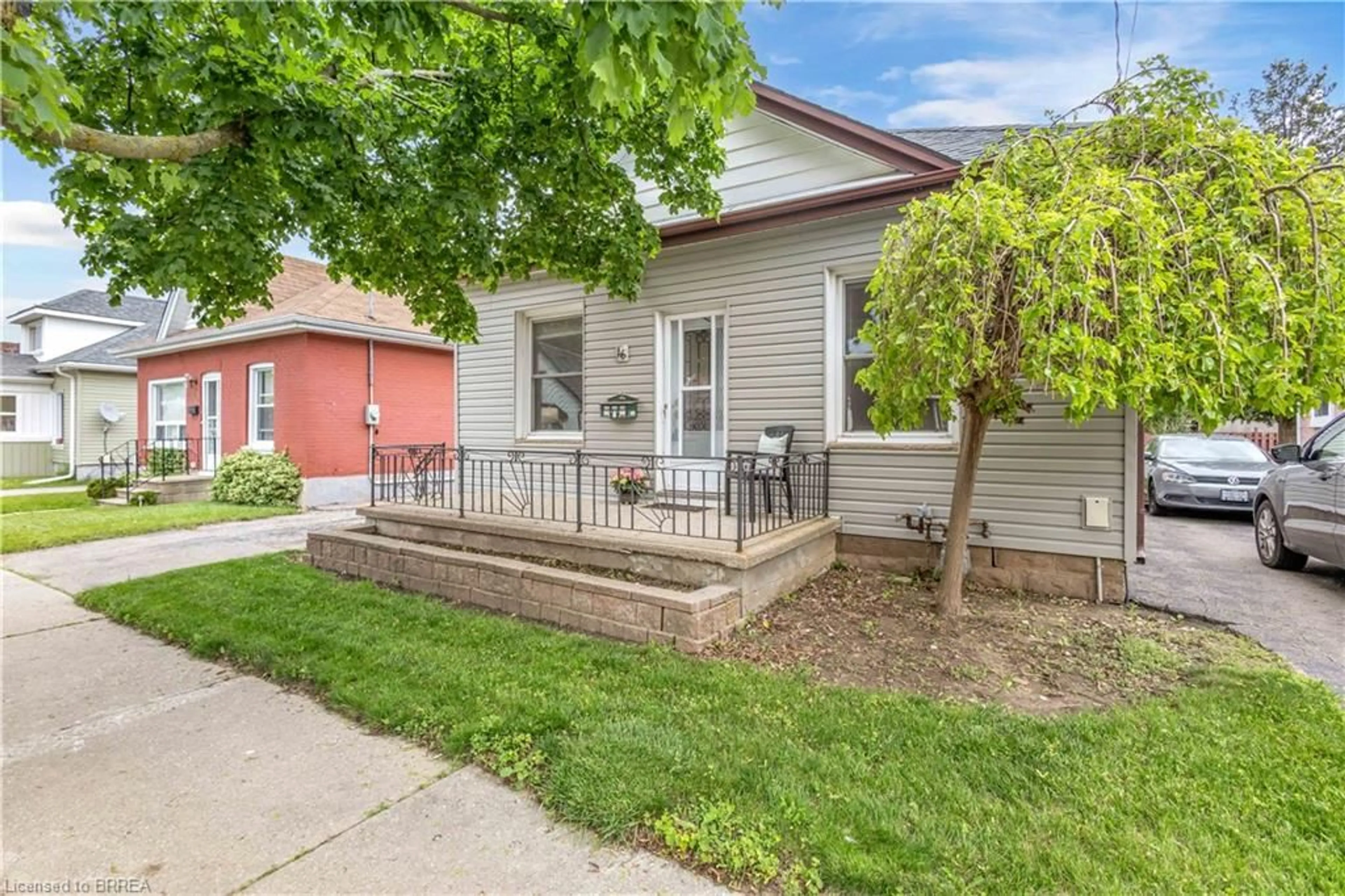 Unknown for 16 Ruth St, Brantford Ontario N3S 1L6