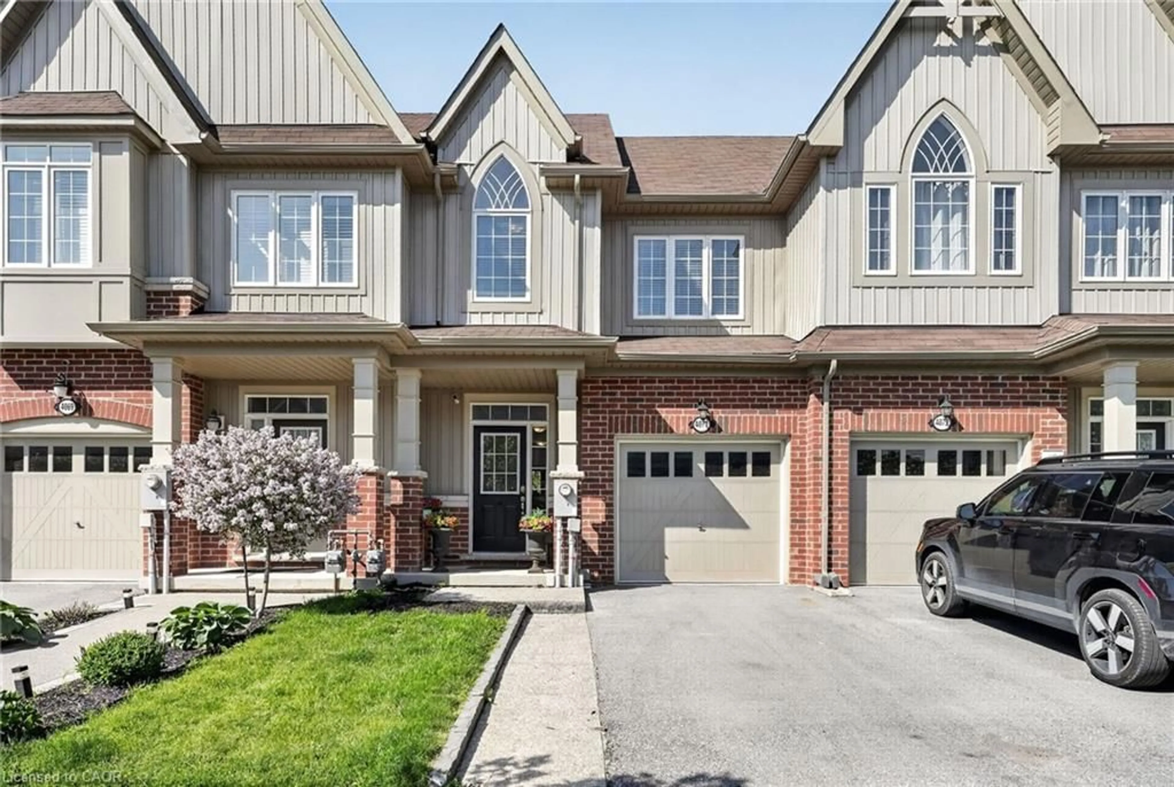 Home with brick exterior material, street for 4071 Fracchioni Dr, Beamsville Ontario L3J 0R5