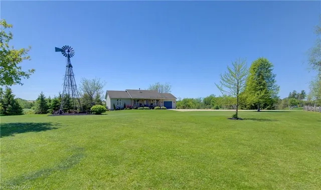 44555 Harriston Rd, Gorrie 2