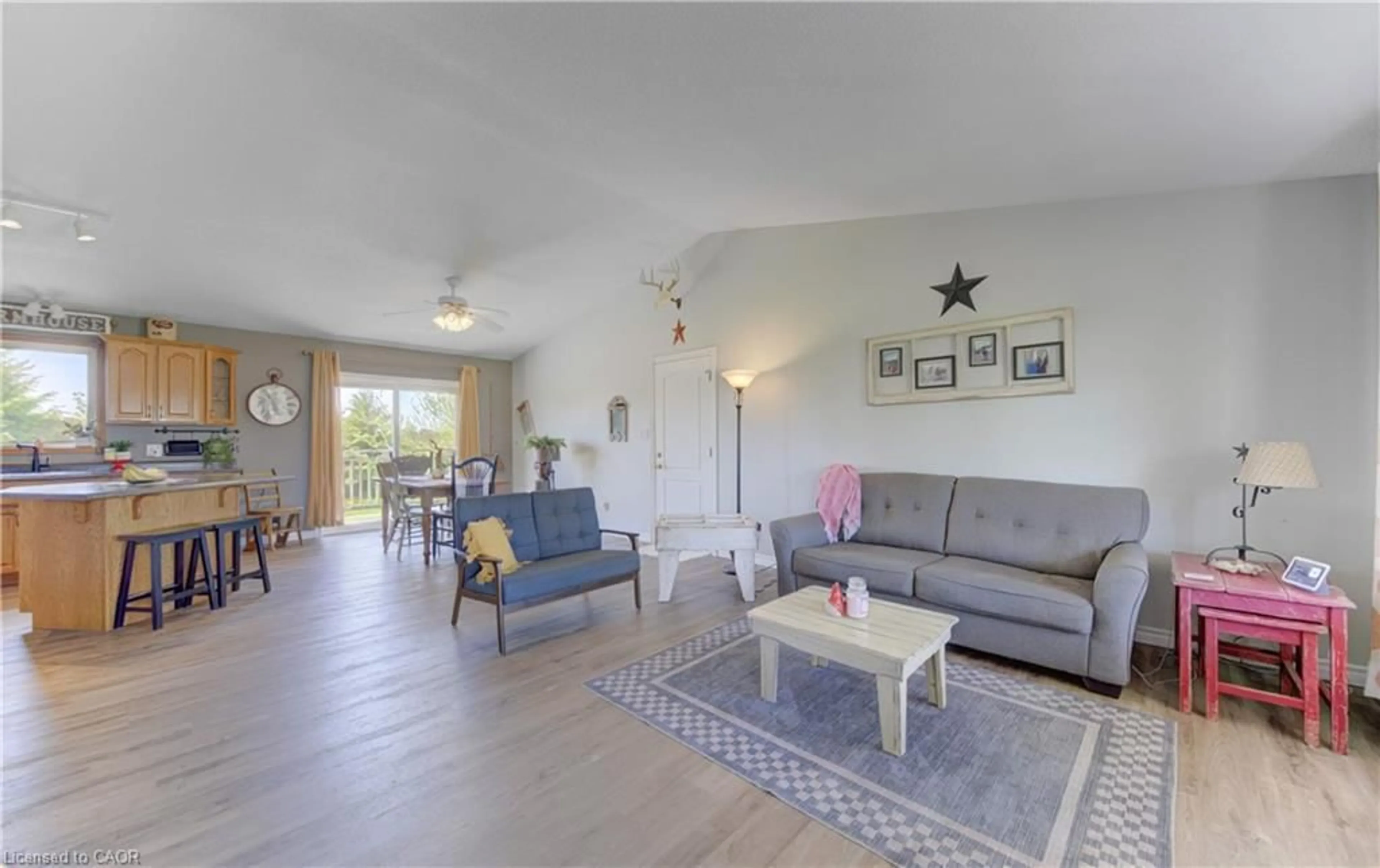 Living room with furniture, unknown for 44555 Harriston Rd, Gorrie Ontario N0G 1X0