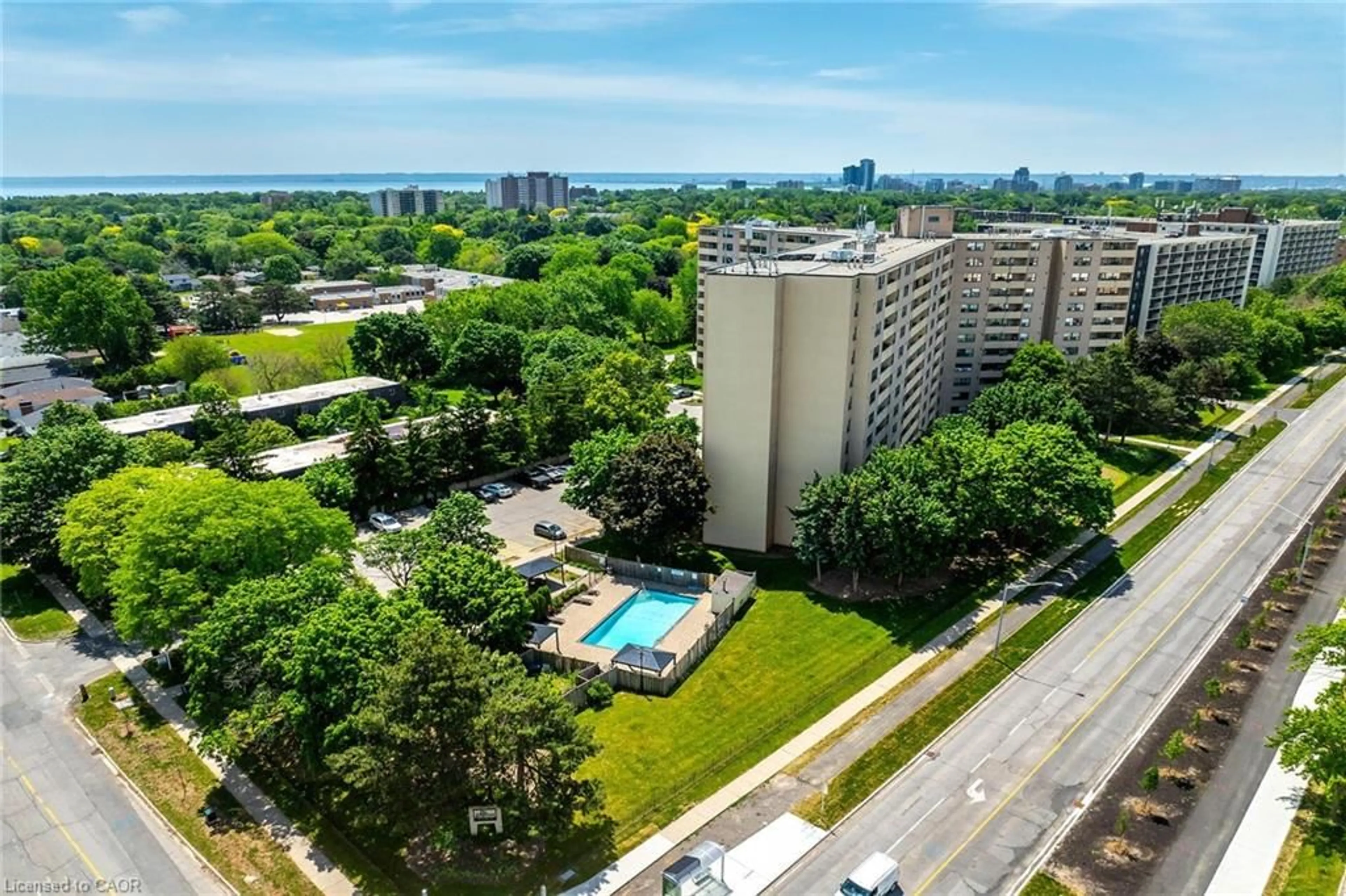 A pic from outside/outdoor area/front of a property/back of a property/a pic from drone, city buildings view from balcony for 700 Dynes Rd #1005, Burlington Ontario L8N 3M2