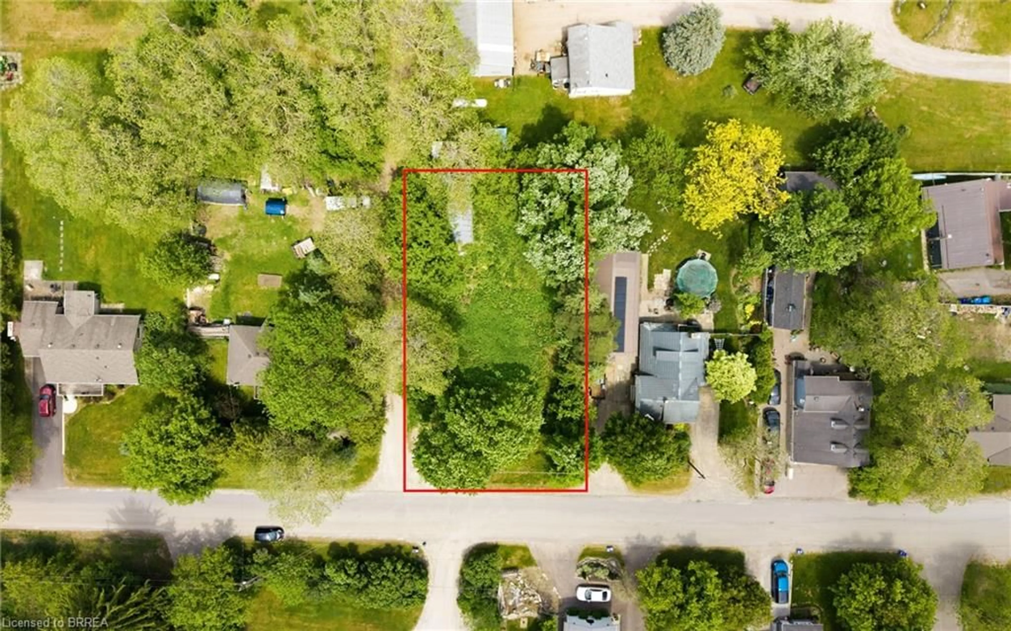 A pic from outside/outdoor area/front of a property/back of a property/a pic from drone, street for 4905 Eramosa-Erin Tline, Erin Ontario L7J 2L7