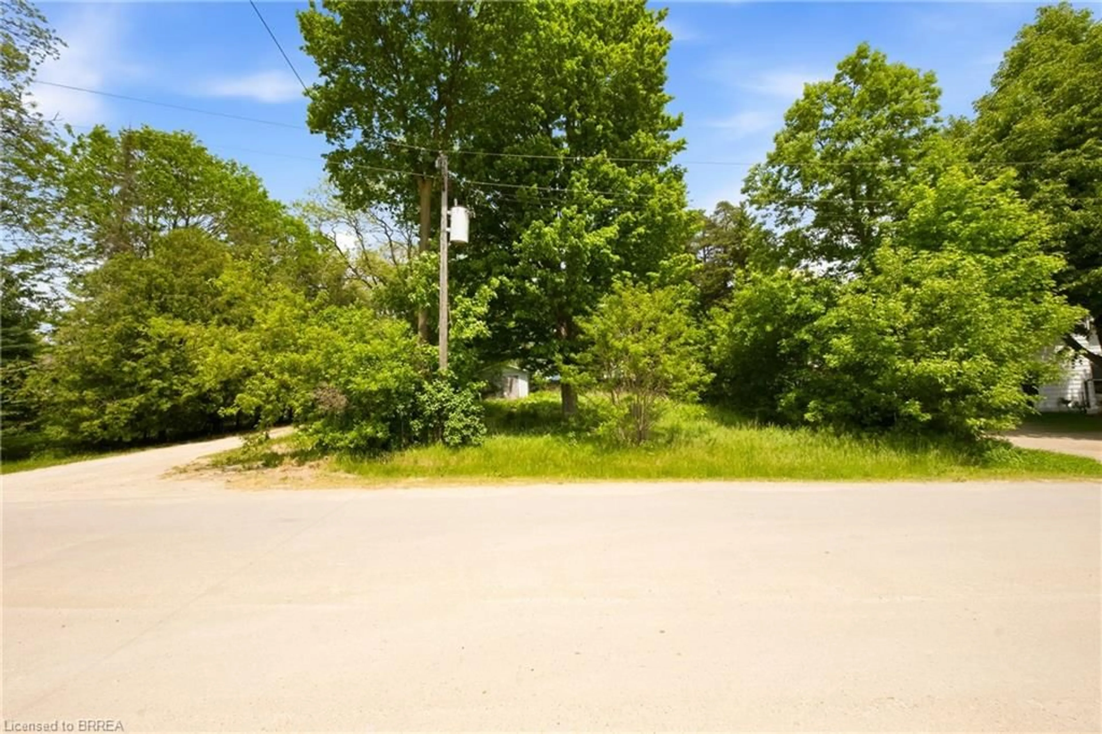 A pic from outside/outdoor area/front of a property/back of a property/a pic from drone, forest/trees view for 4905 Eramosa-Erin Tline, Erin Ontario L7J 2L7