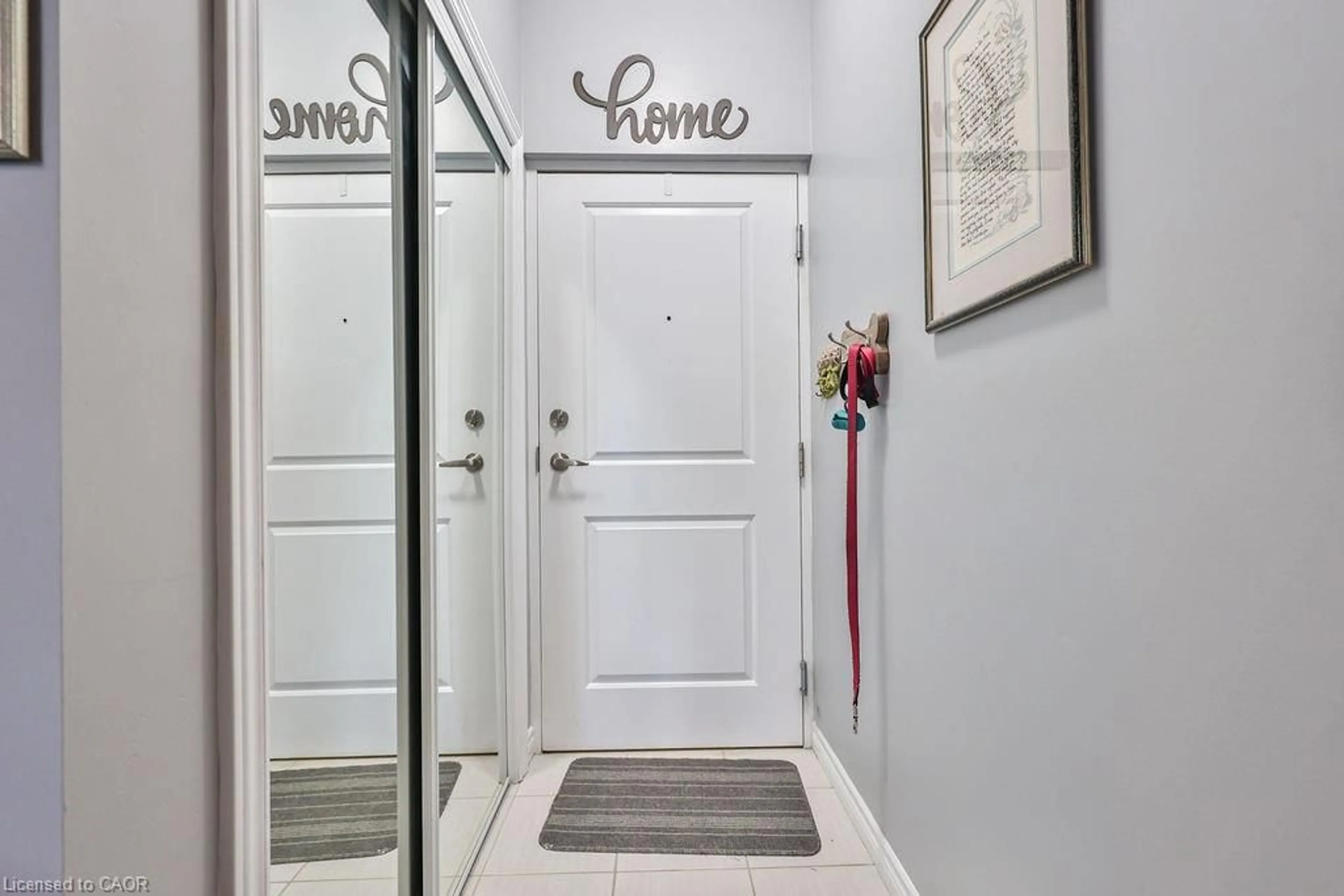 Indoor entryway for 95 Wilson St #310, Ancaster Ontario L8L 5C4