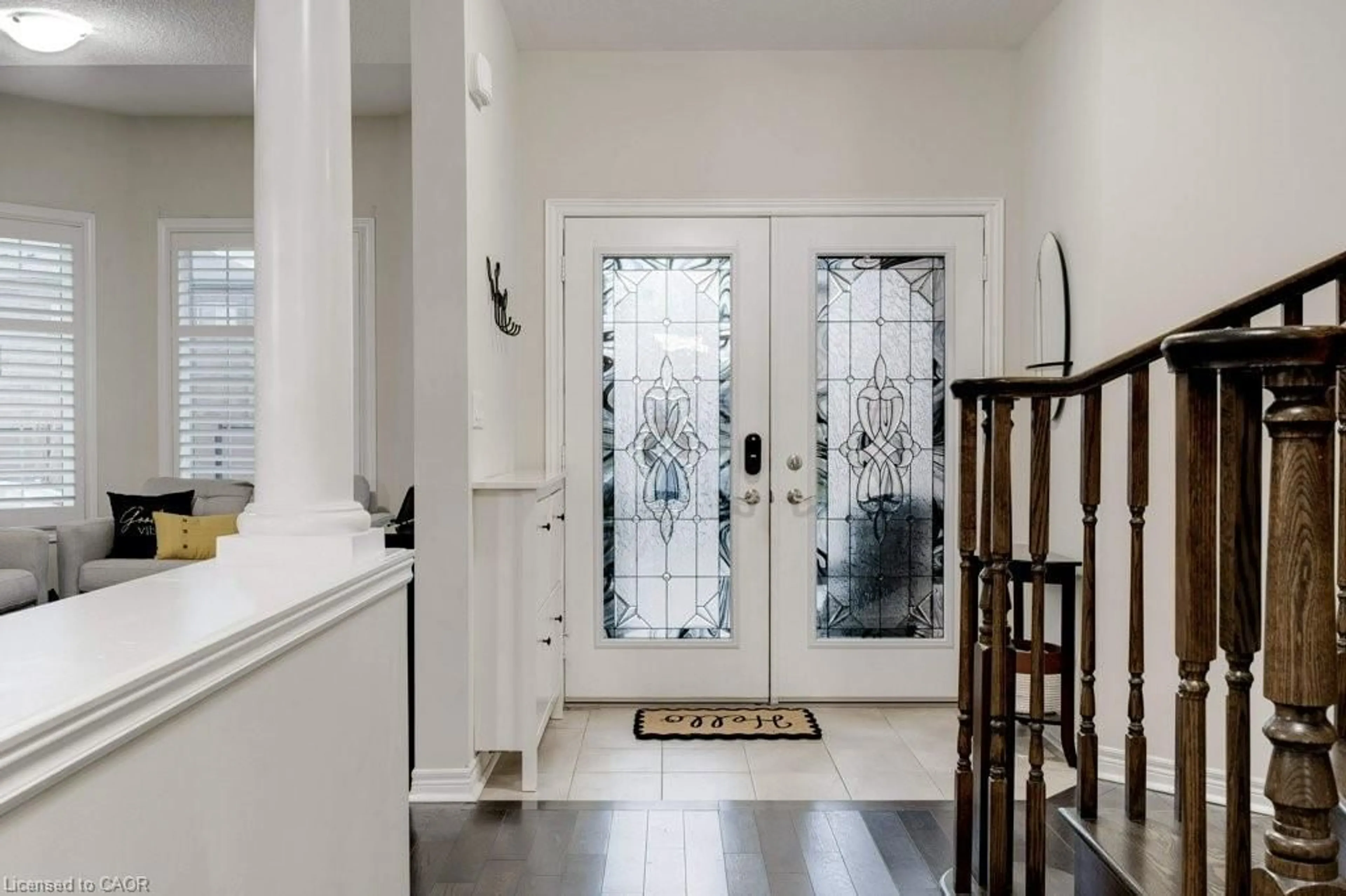 Indoor entryway for 85 Showcase Dr, Hamilton Ontario L0R 1P0