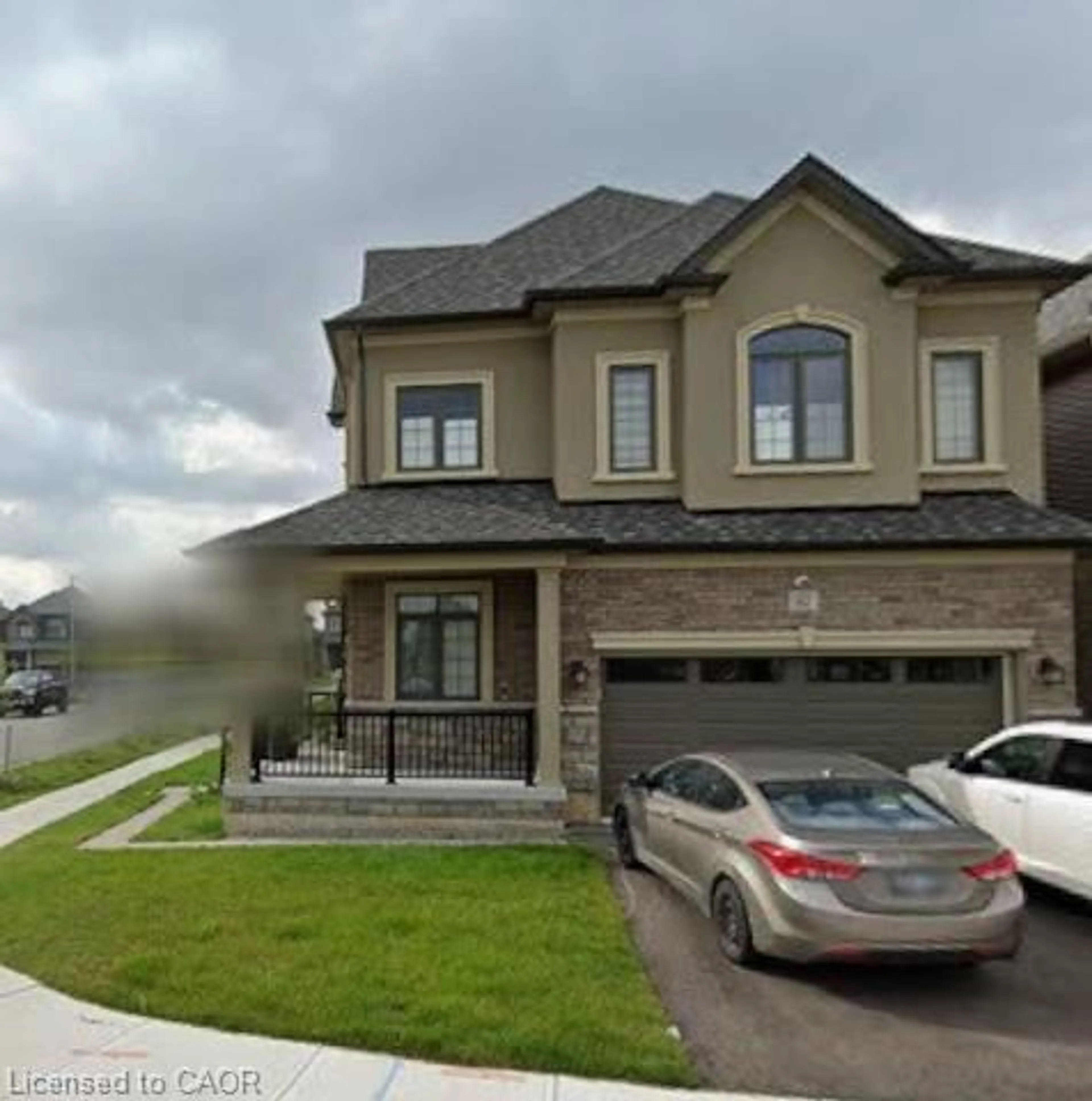 Home with brick exterior material, street for 92 Scenic Ridge Gate, Brantford Ontario N3L 3E3