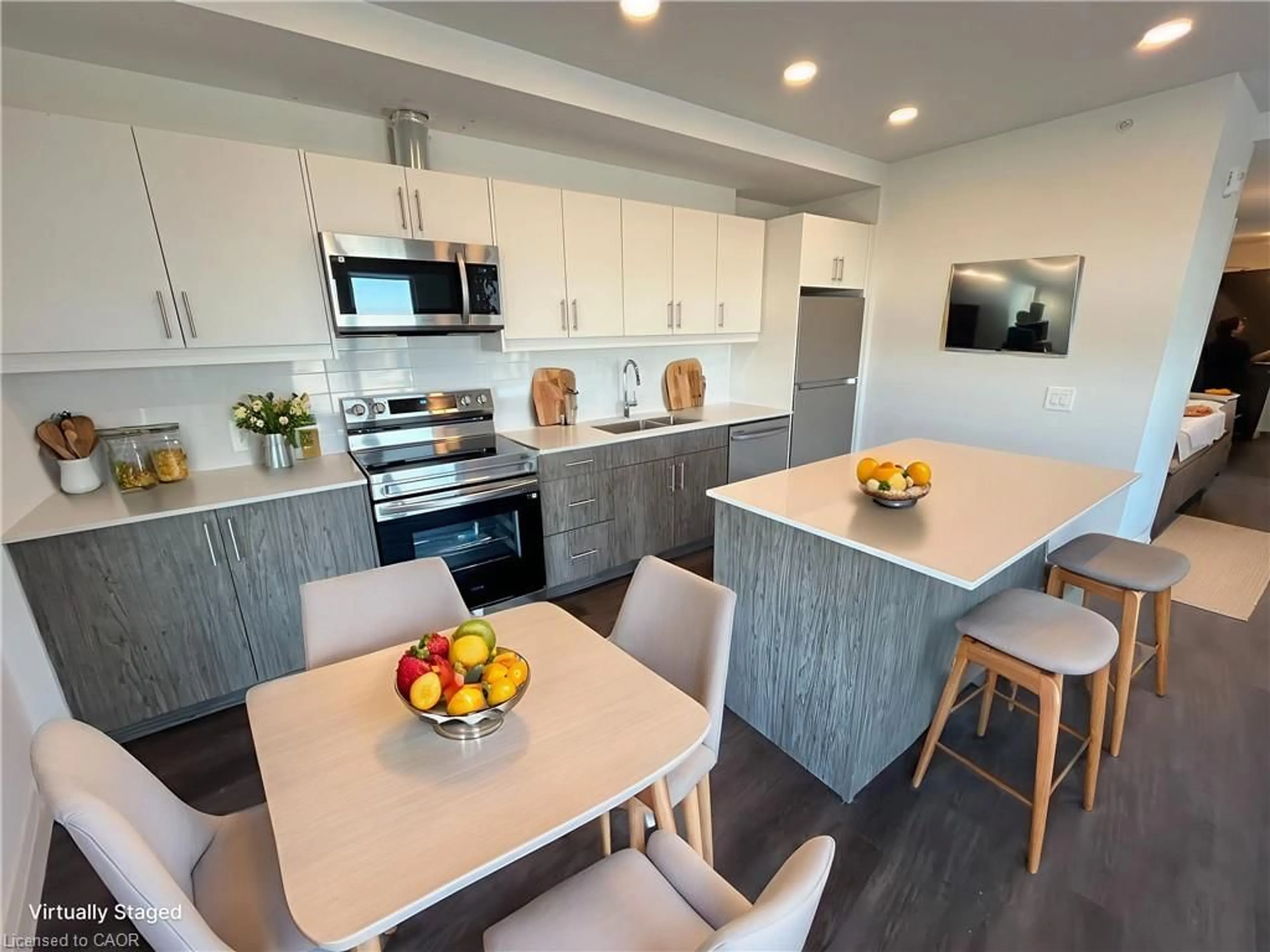 Open concept kitchen, unknown for 1333 Weber St #708, Kitchener Ontario N2A 1C2
