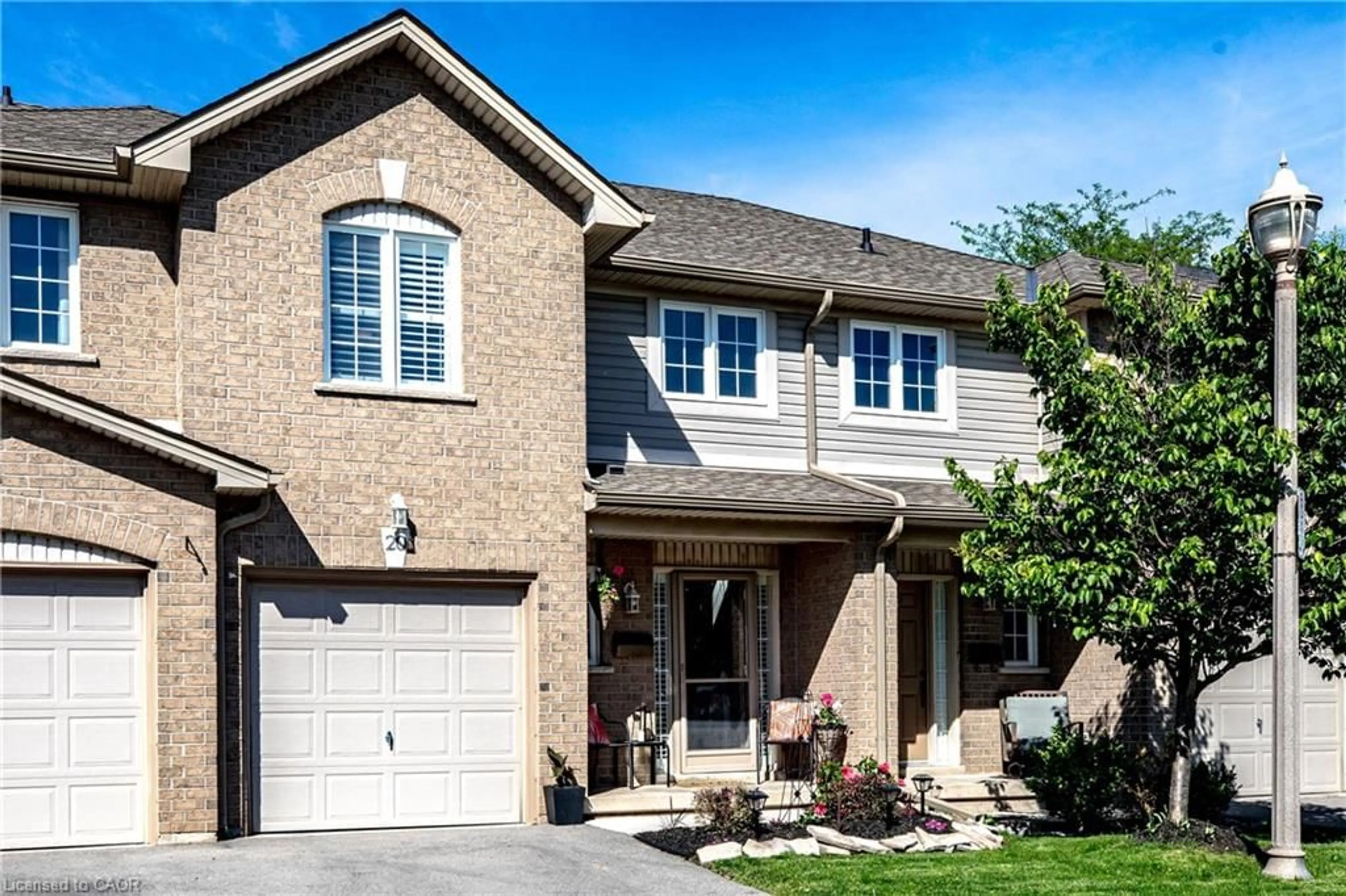 Home with brick exterior material, street for 311 Highway 8 #20, Stoney Creek Ontario L8G 5G5