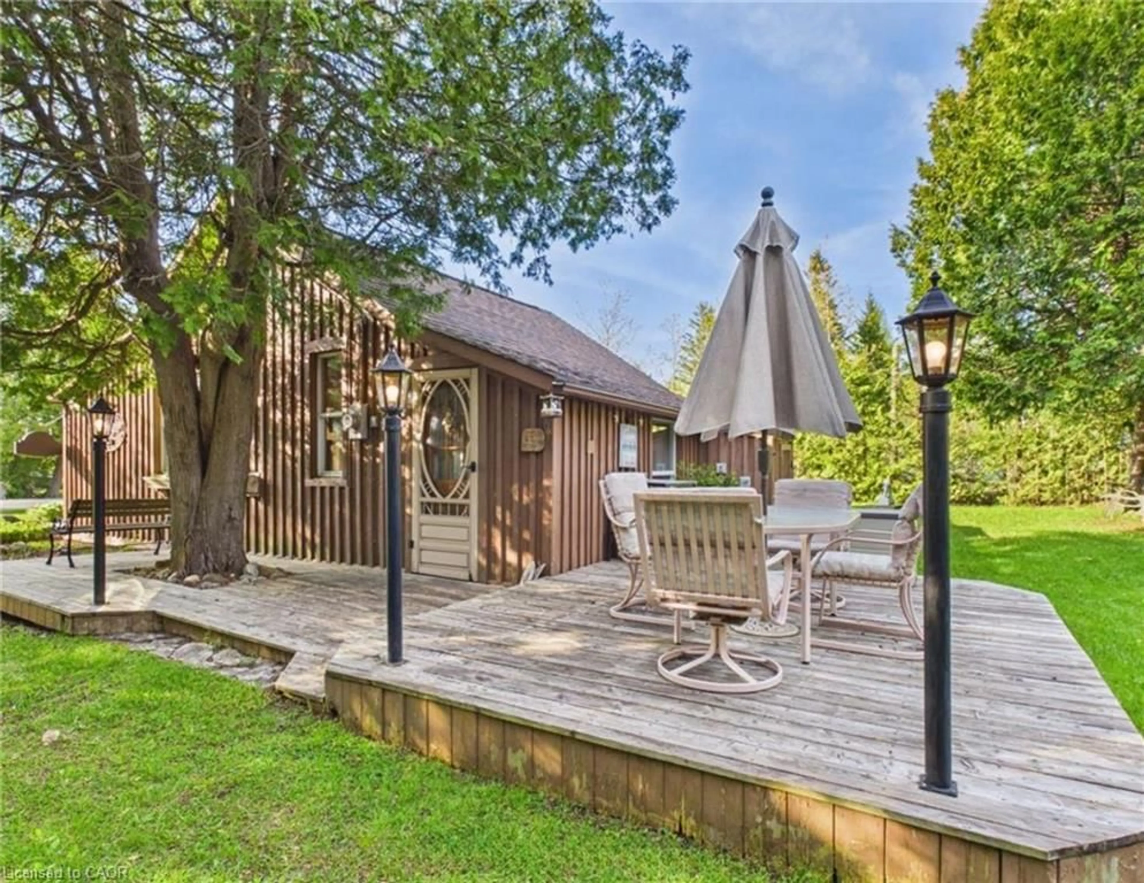 Patio, street for 857 Pike Bay Rd, North Bruce Peninsula Ontario N0H 2T0