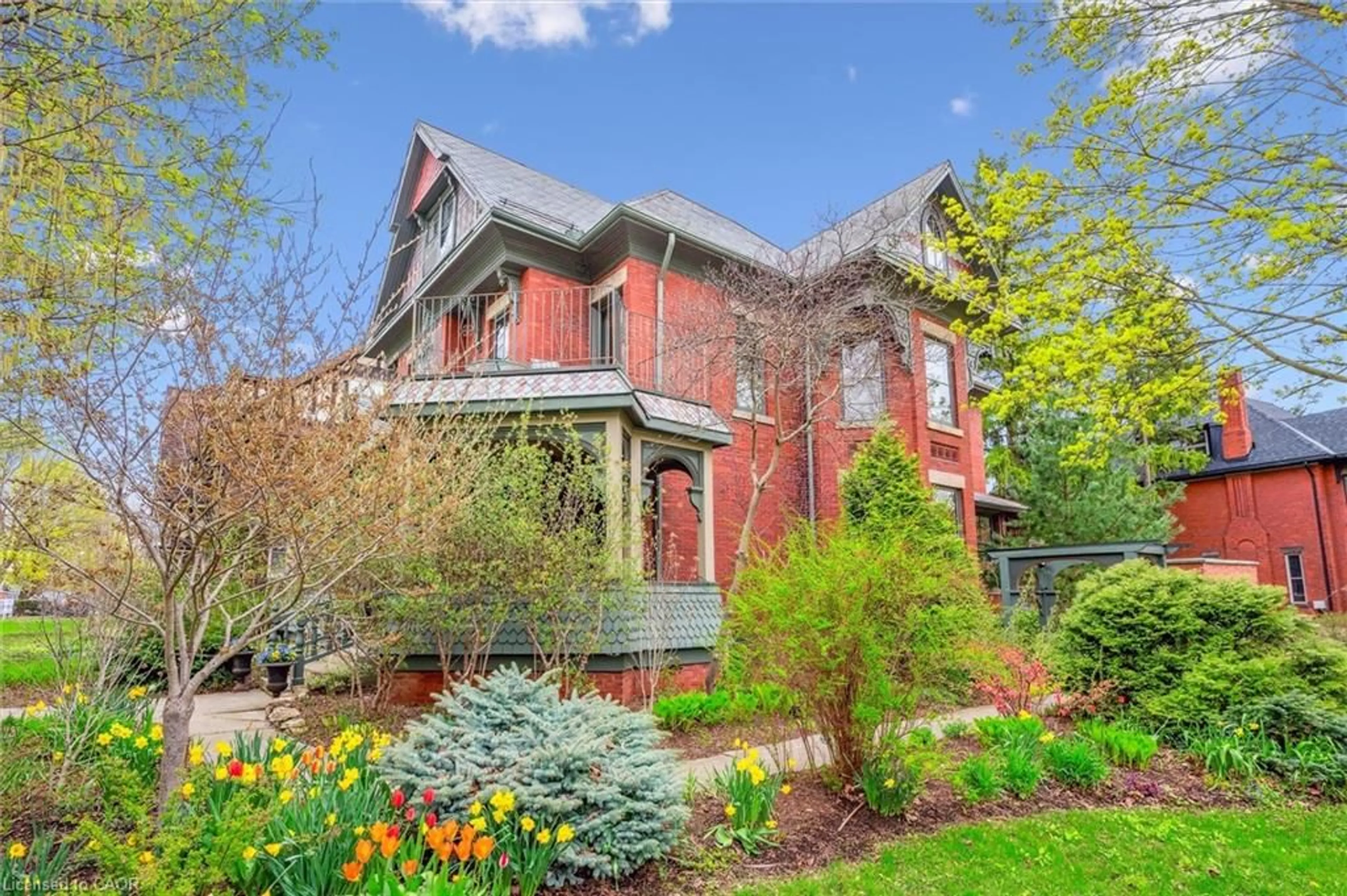 Home with brick exterior material, street for 80 London Rd W Rd, Guelph Ontario N1H 2B7