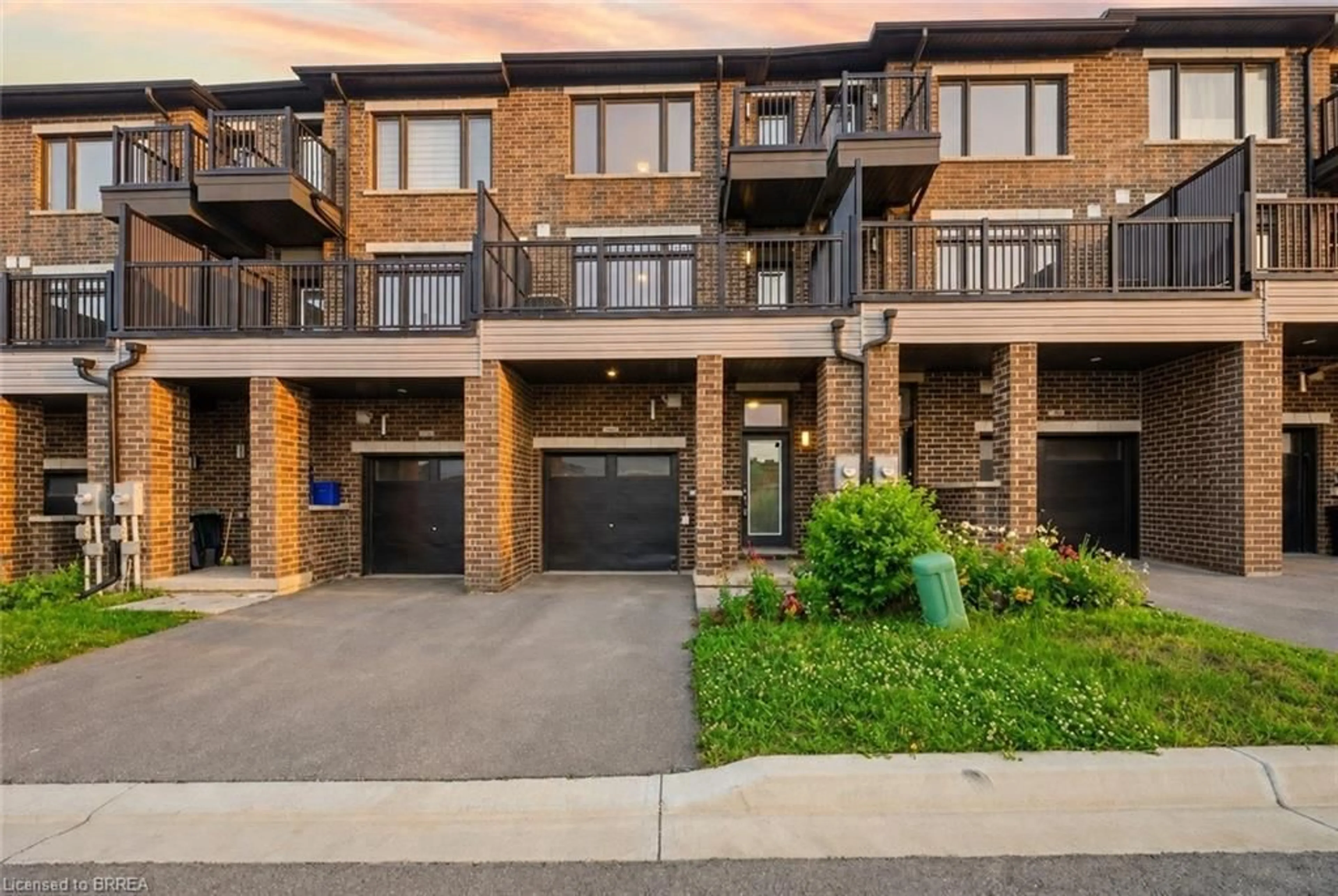 Home with brick exterior material, street for 585 Colborne St #107, Brantford Ontario N3S 0K4