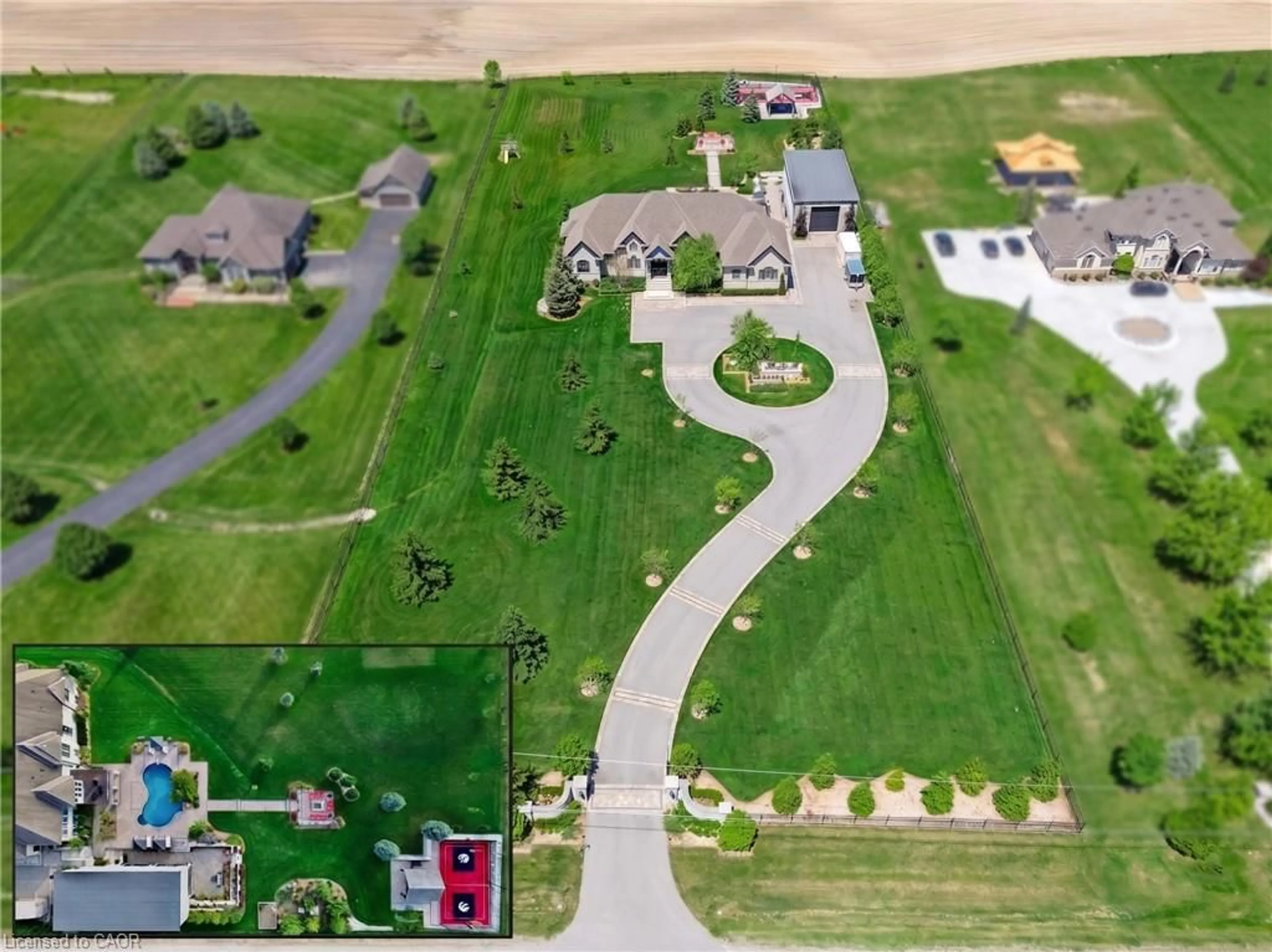 A pic from outside/outdoor area/front of a property/back of a property/a pic from drone, street for 214 Jerseyville Rd, Brantford Ontario N3T 5M1
