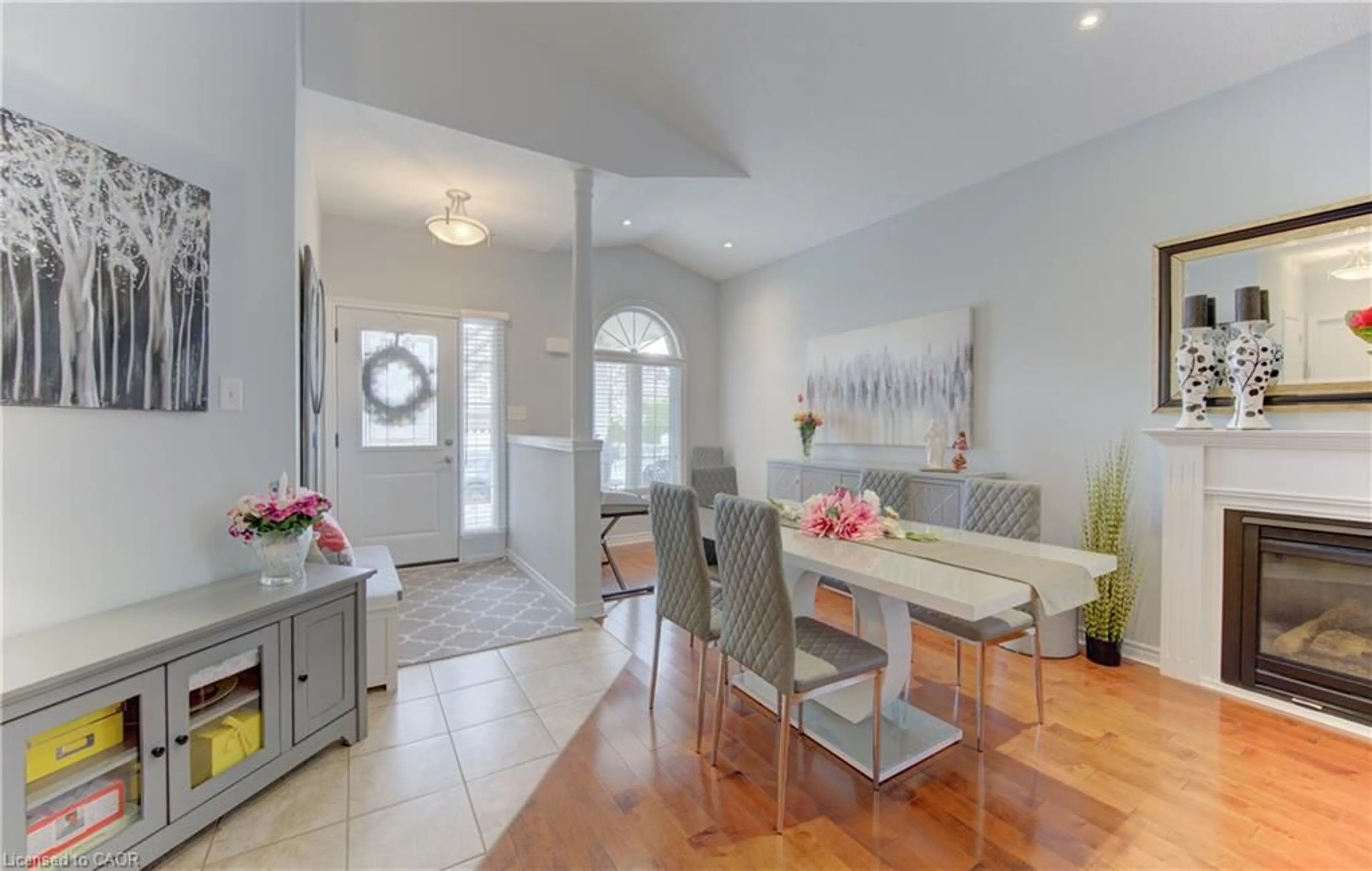 Dining room, ceramic/tile floor for 369 Zeller Dr, Kitchener Ontario N2A 0A3