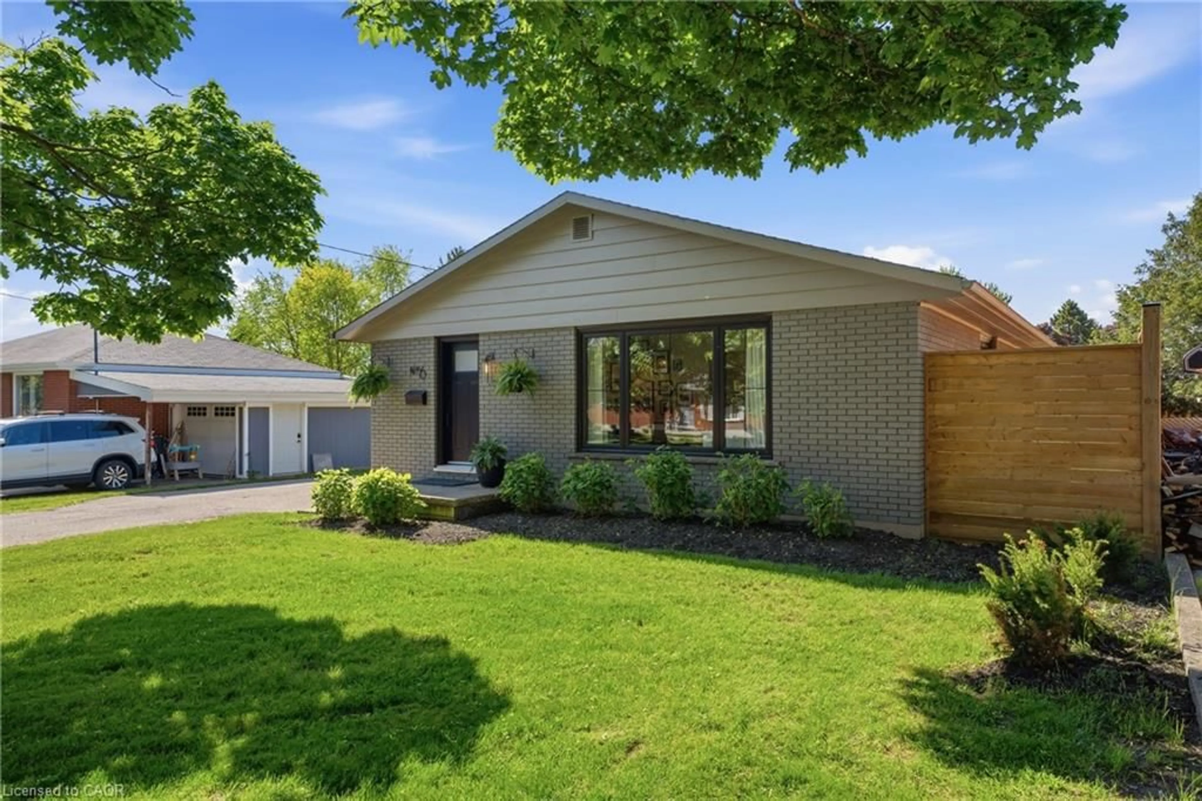 Home with brick exterior material, street for 6 Mccammon St, Paris Ontario N3L 1V9